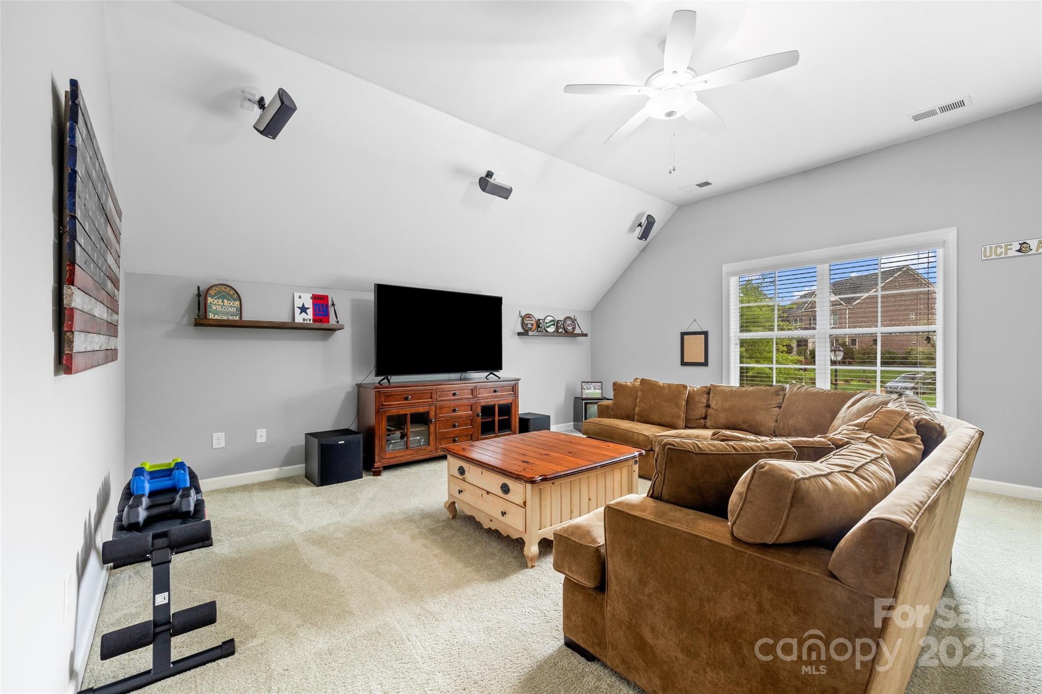 414 Hampton Trail Drive Property Photo 28