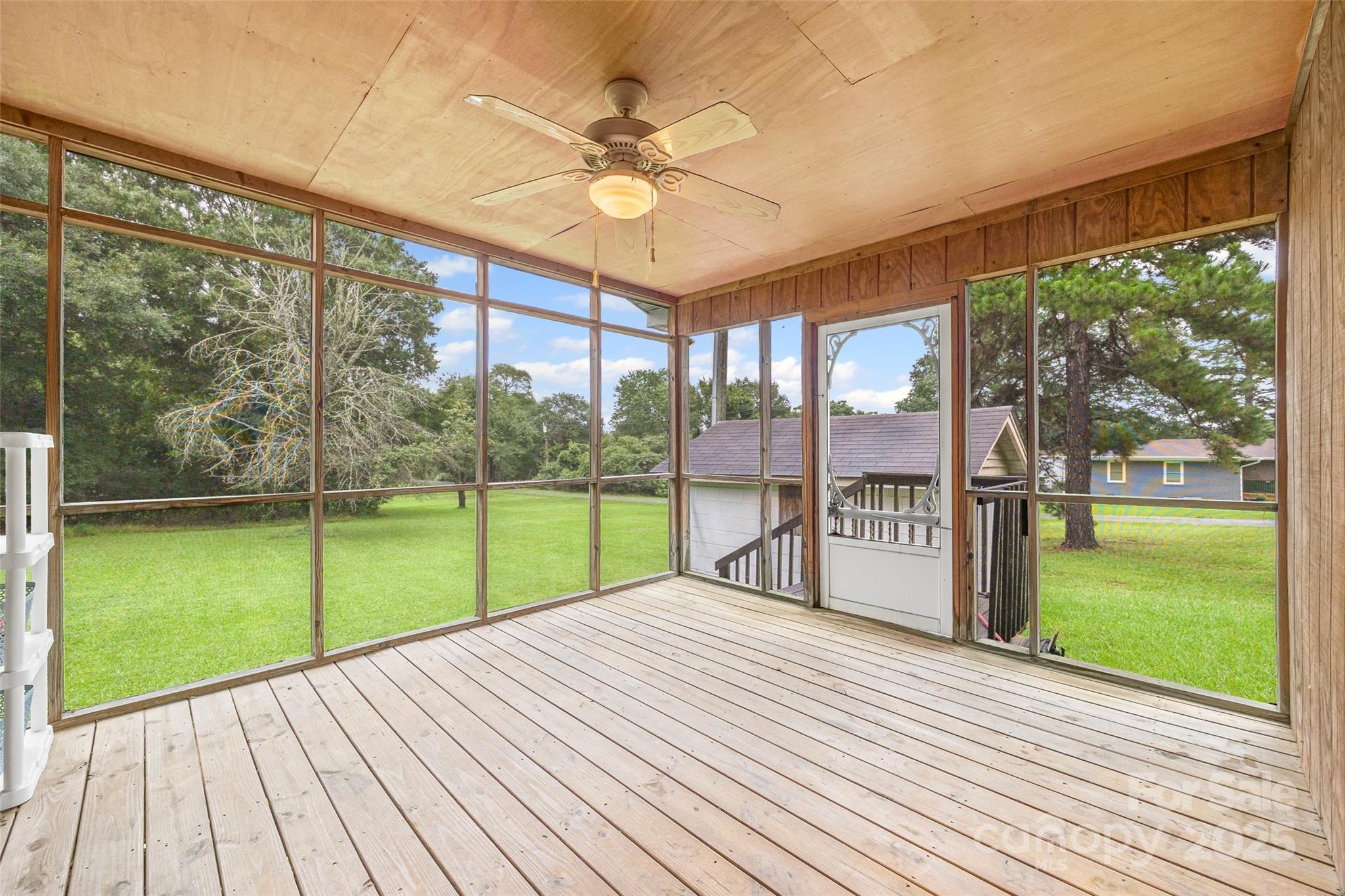 150 First Street Property Photo 10