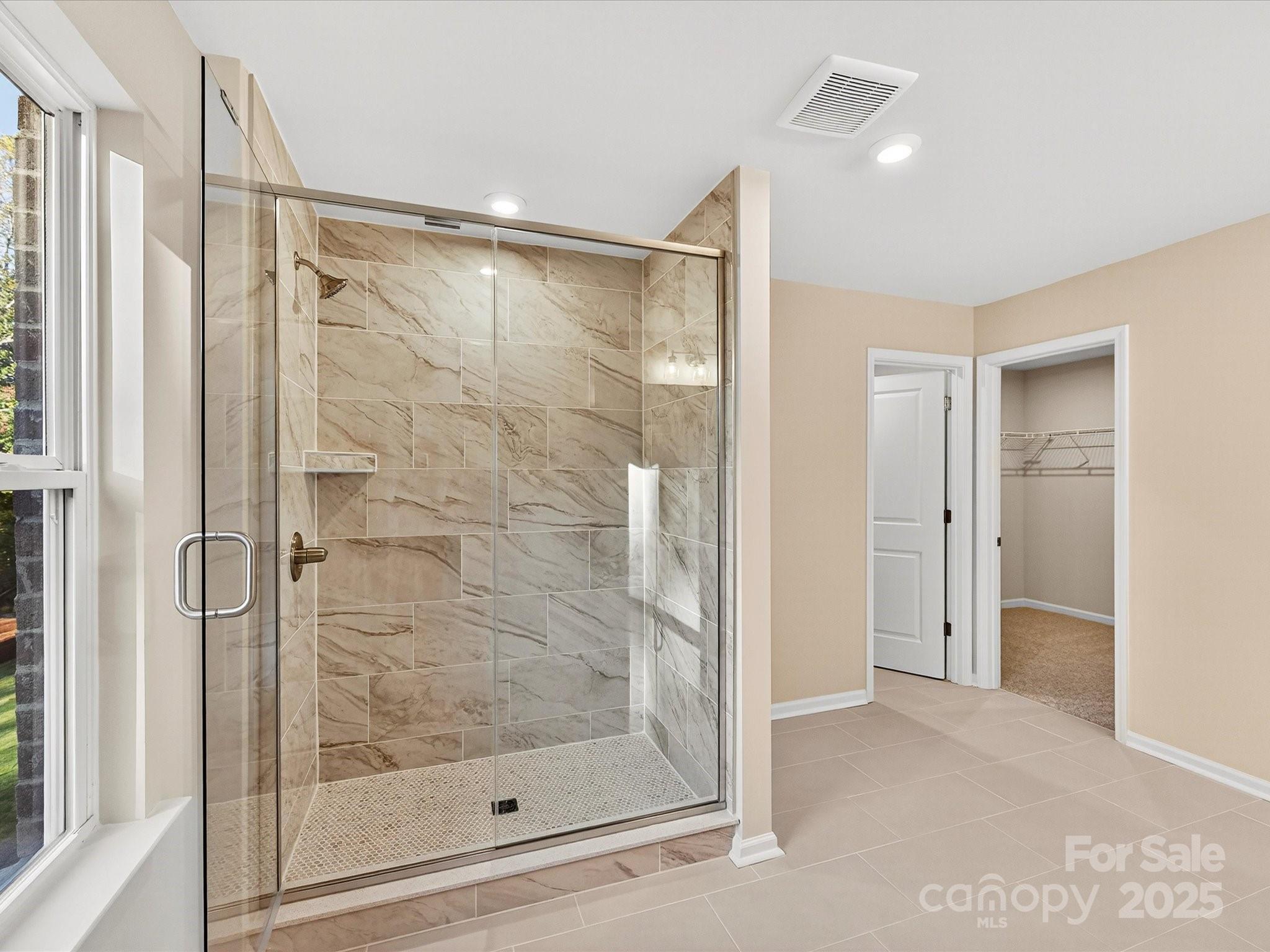 7019 Short Stirrup Lane Property Photo 12