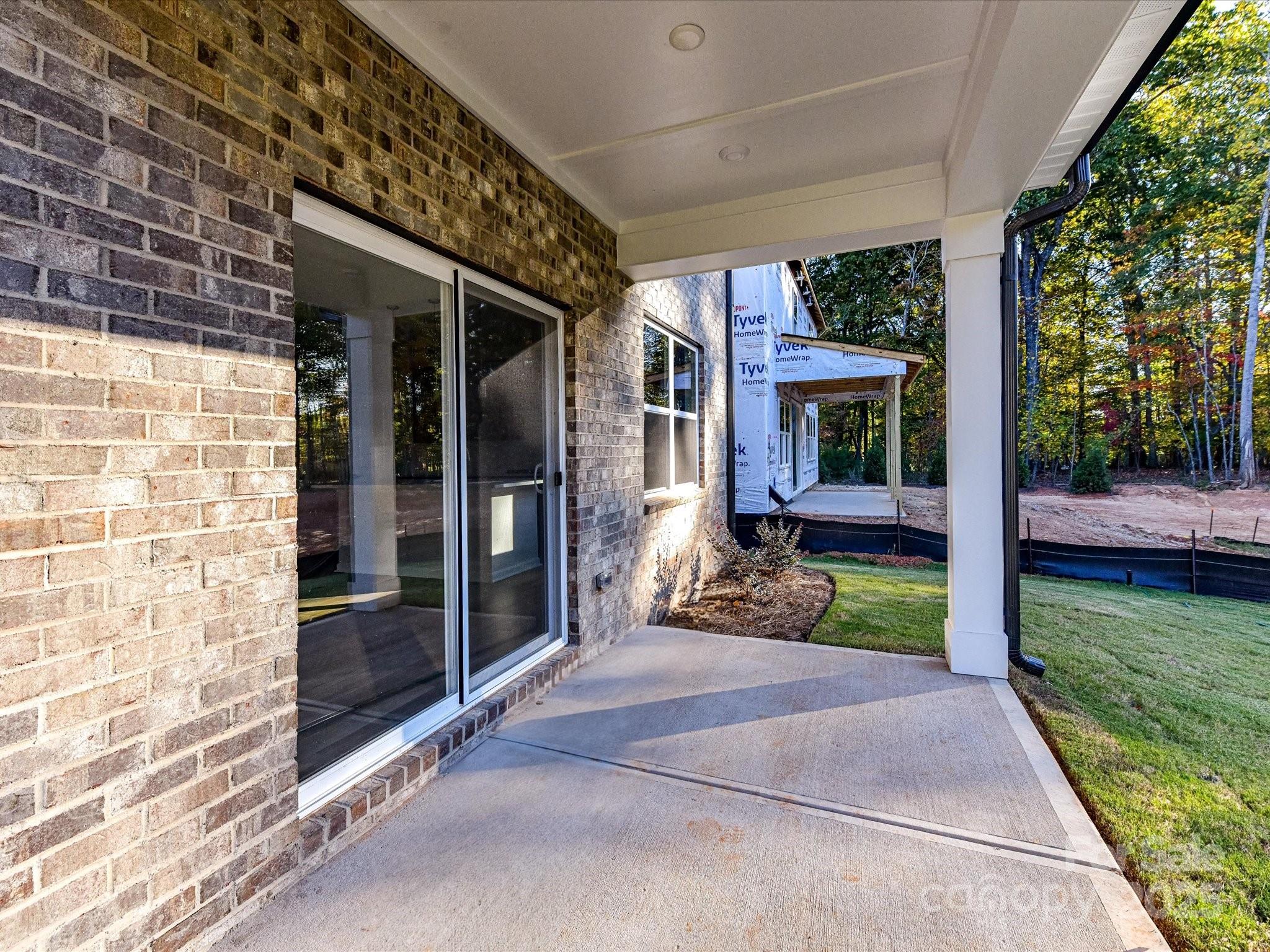 7019 Short Stirrup Lane Property Photo 17