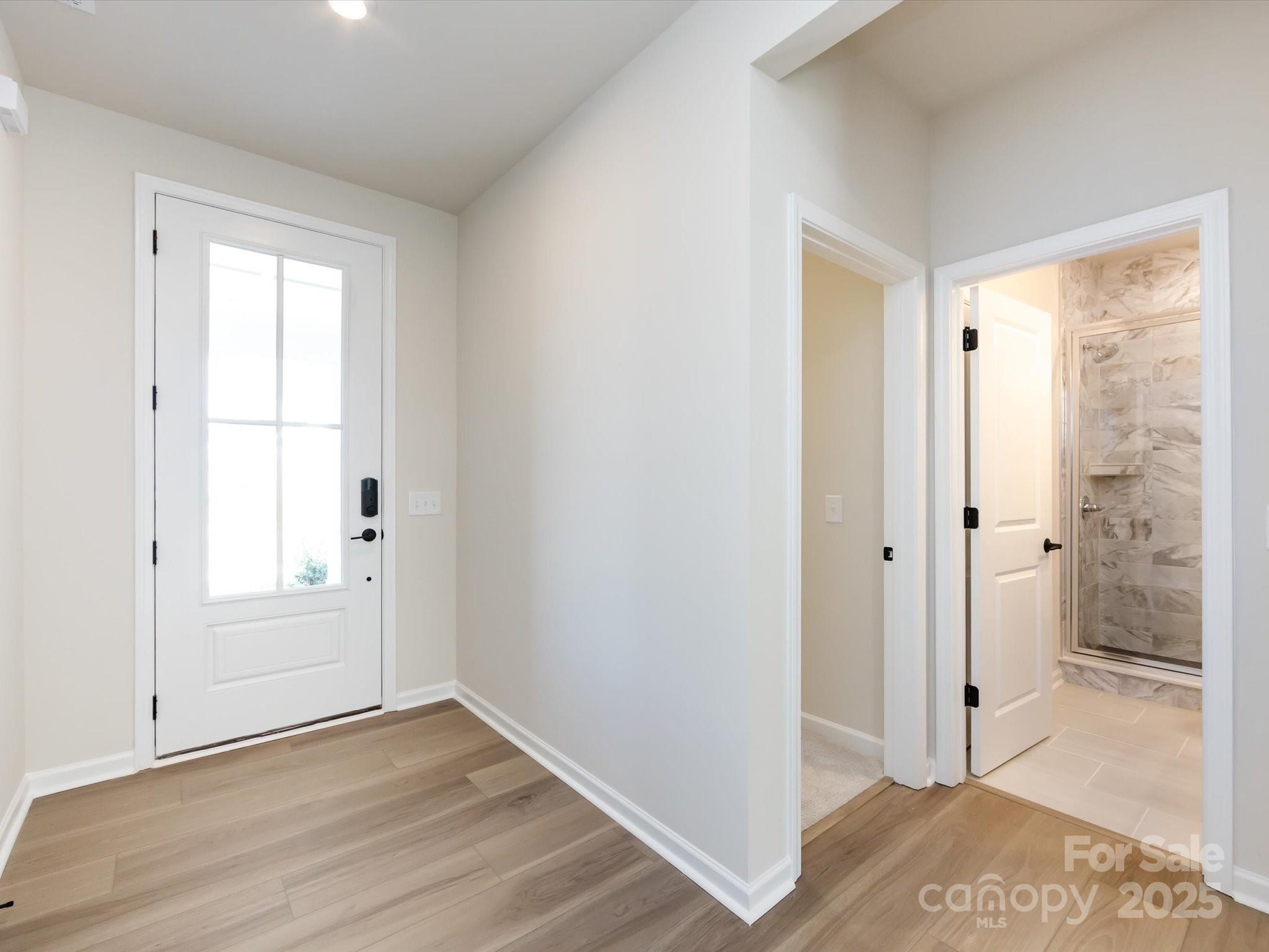 7023 Short Stirrup Lane Property Photo 3