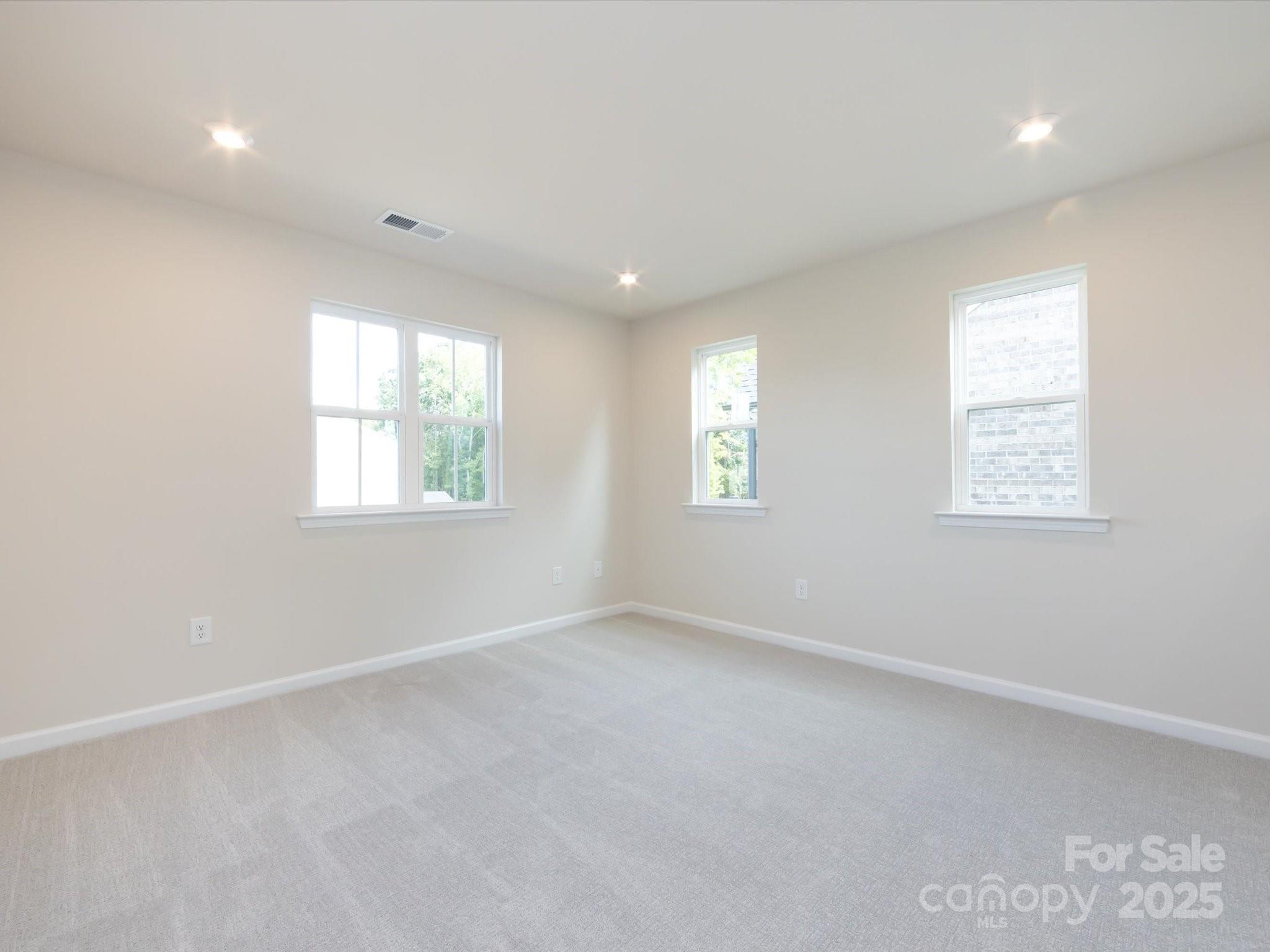 7023 Short Stirrup Lane Property Photo 12