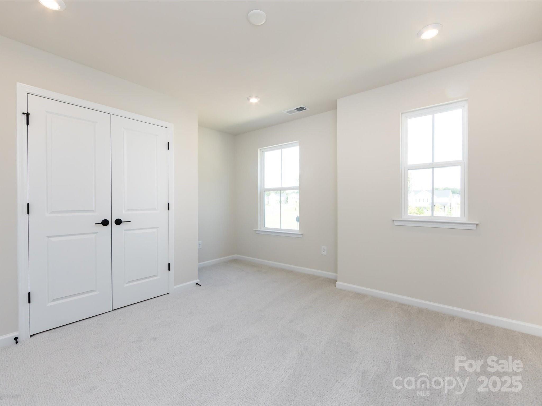 7023 Short Stirrup Lane Property Photo 18