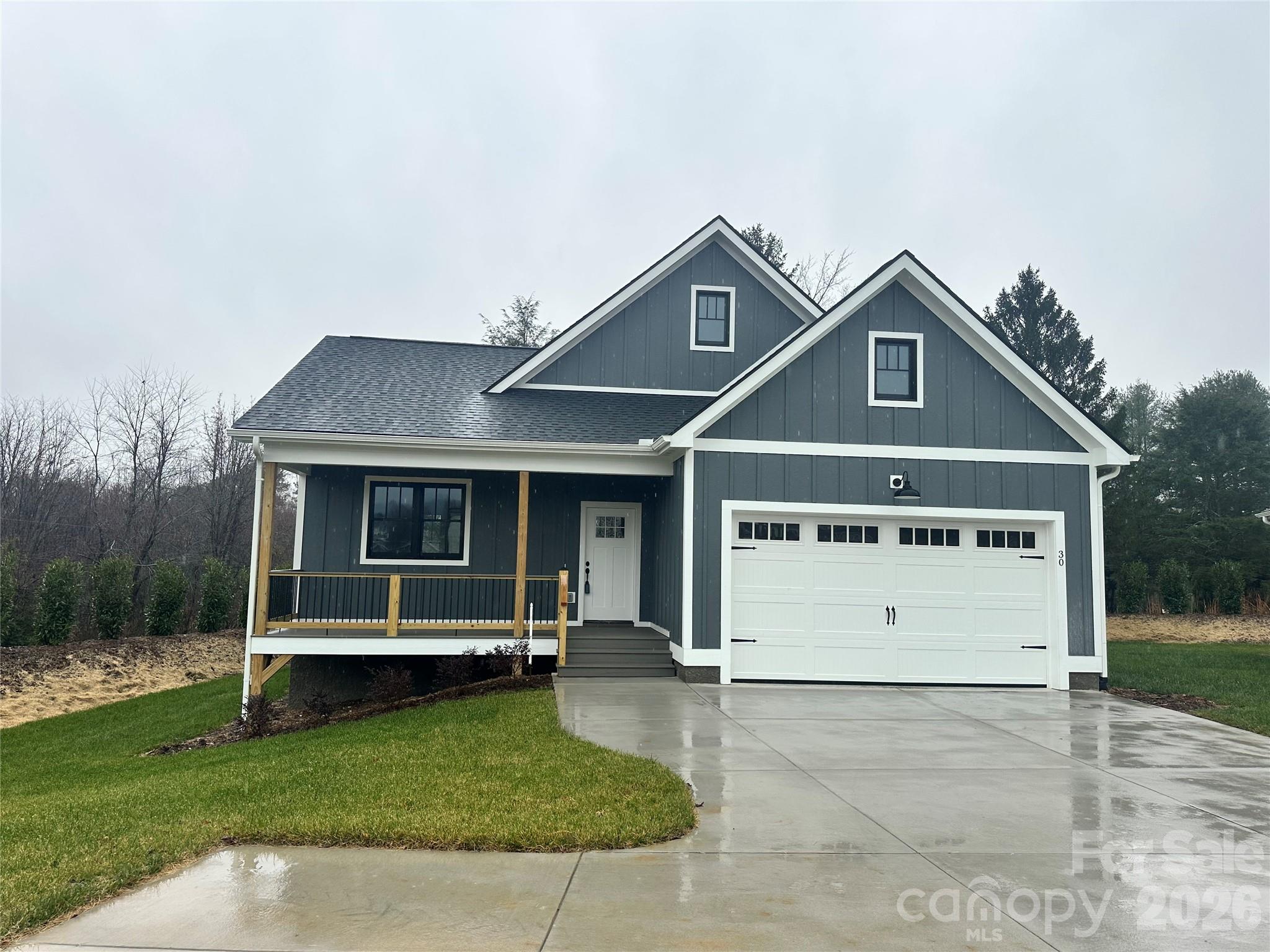 30 Olde Oak Court Property Photo 18