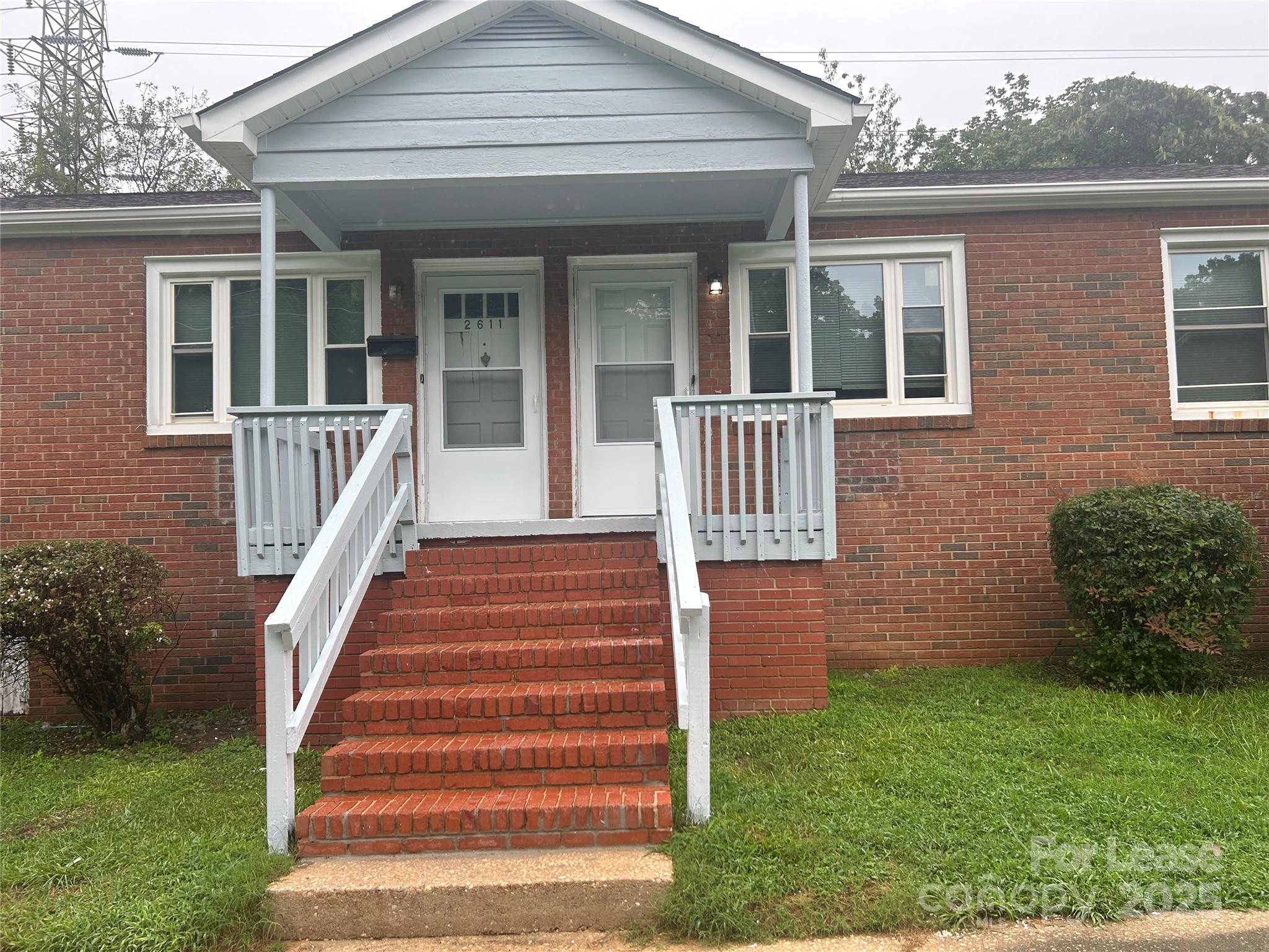 2611 Watson Drive Property Photo 1