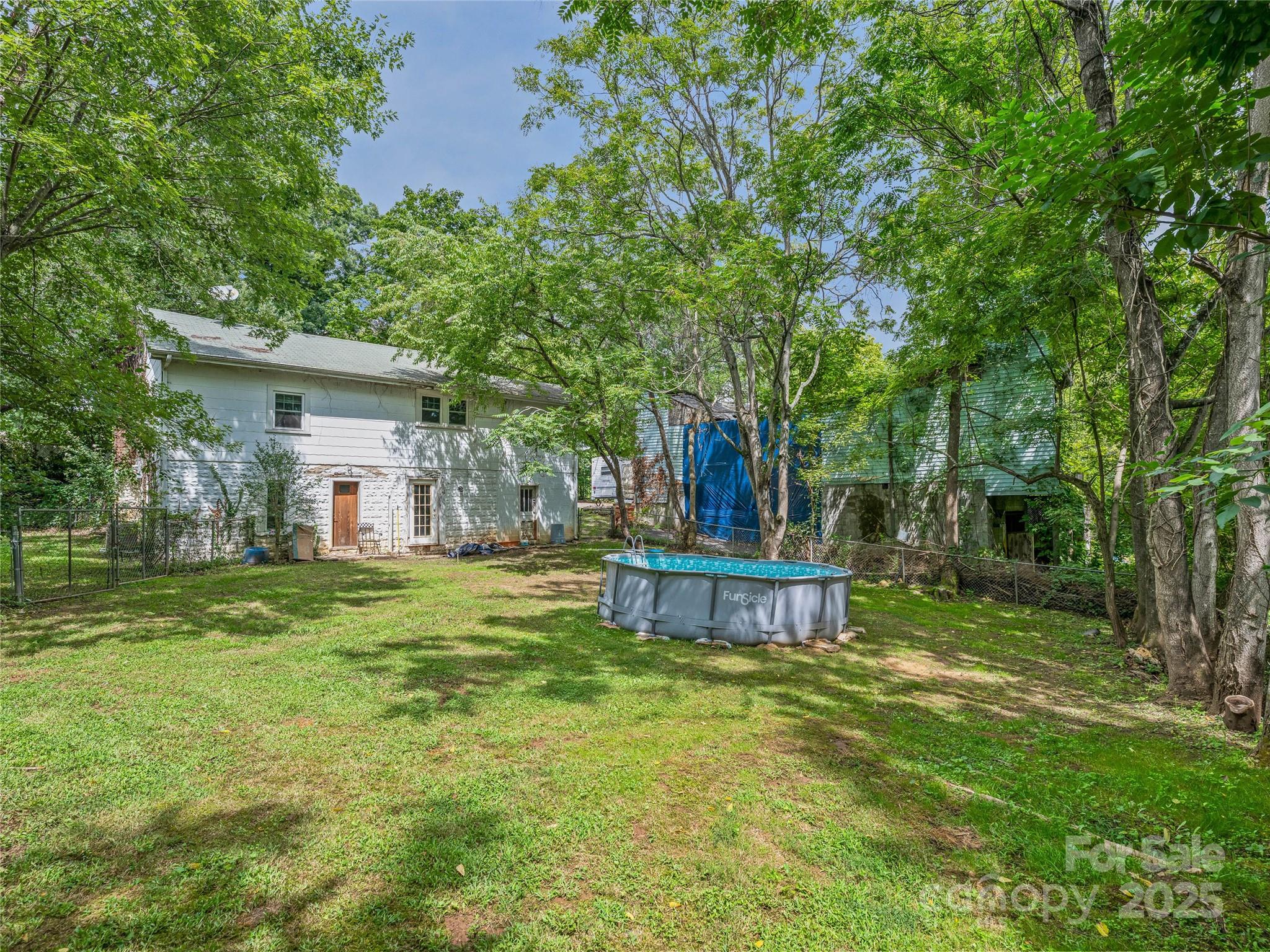 220, 226 & 99999 Hazel Mill Road Property Photo 25