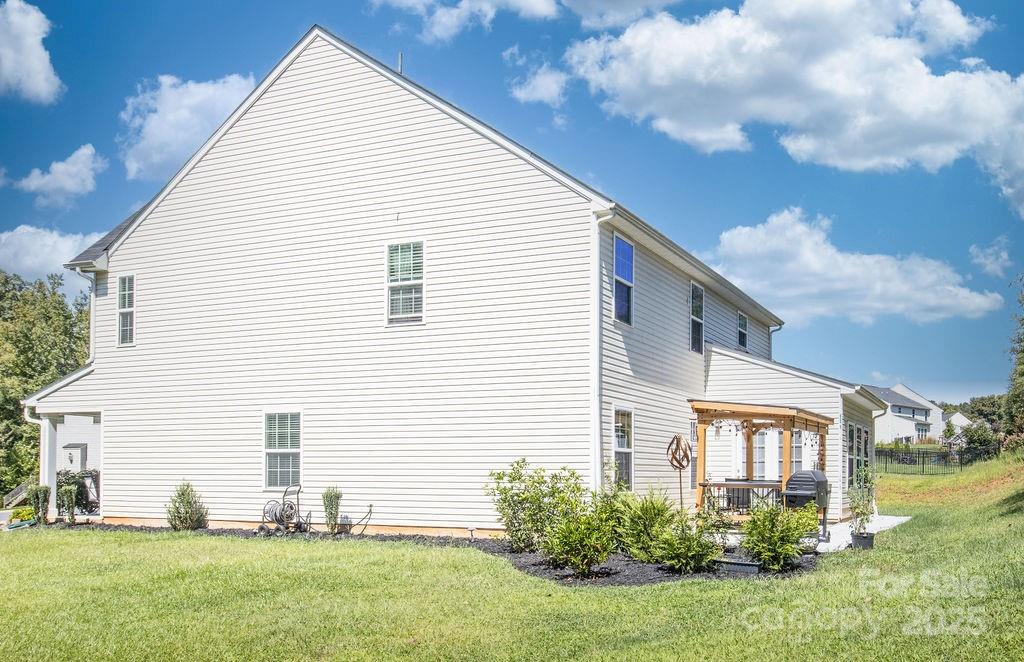 3536 Canyon Live Oak Court Property Photo 3