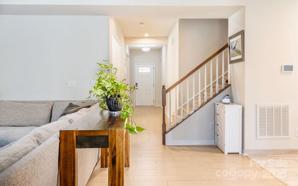 3536 Canyon Live Oak Court Property Photo 9