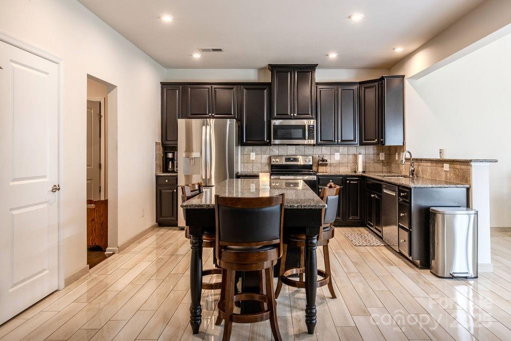 3536 Canyon Live Oak Court Property Photo 12