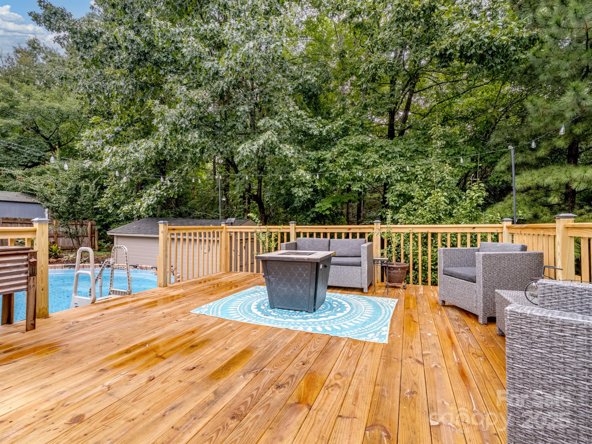 202 Woodridge Drive Property Photo 45