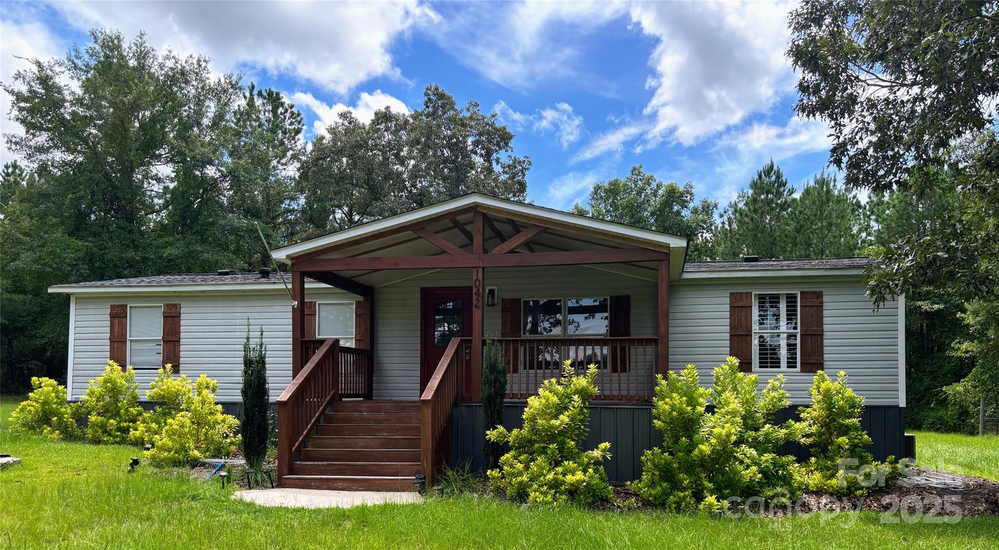 1042 Bart Thurman Road