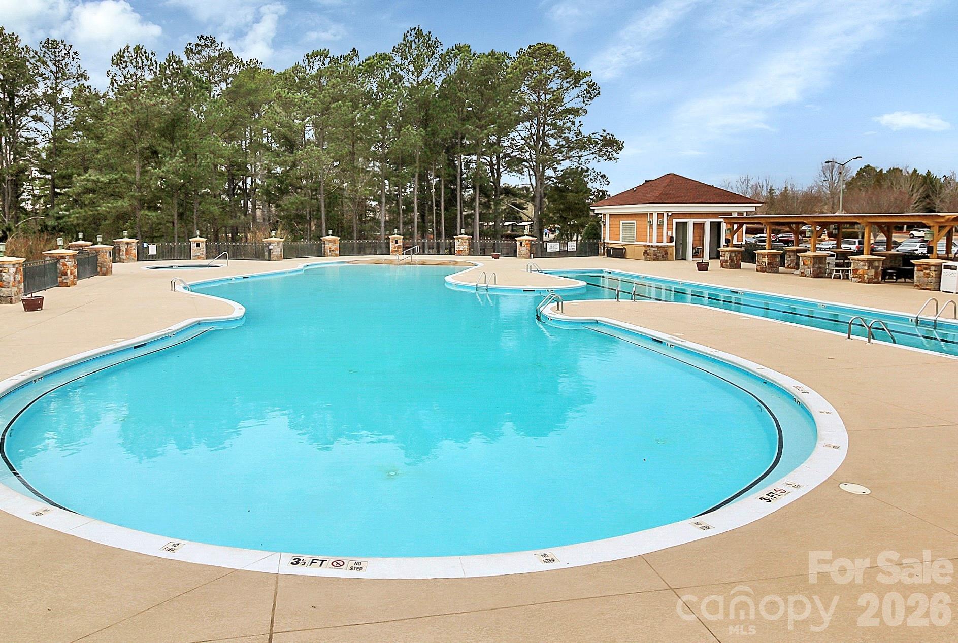 911 Lily Magnolia Court Property Photo 39