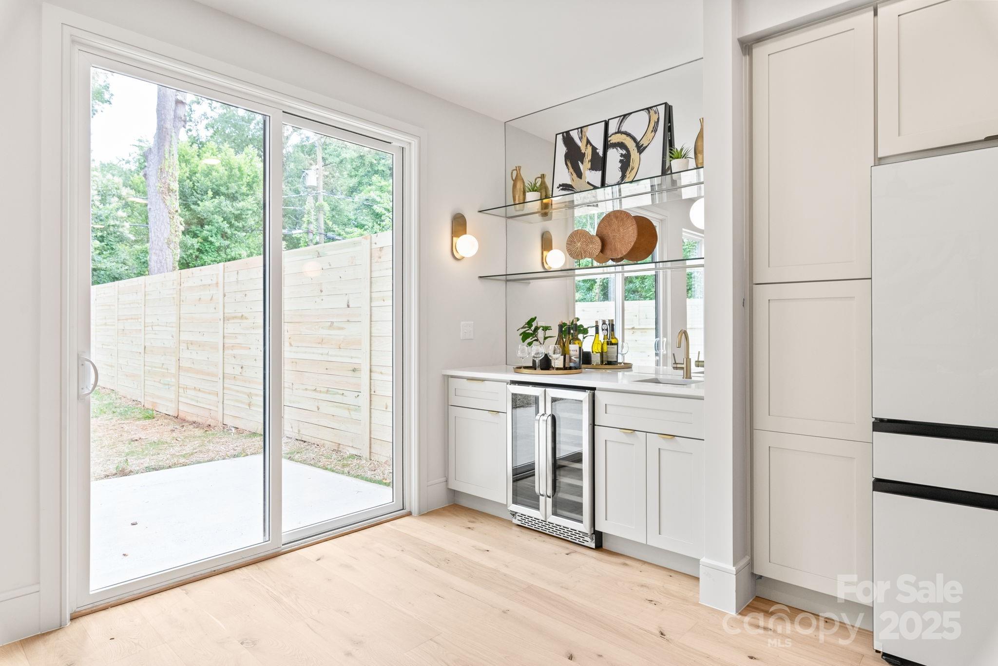 2729 Cowles Road Property Photo 10