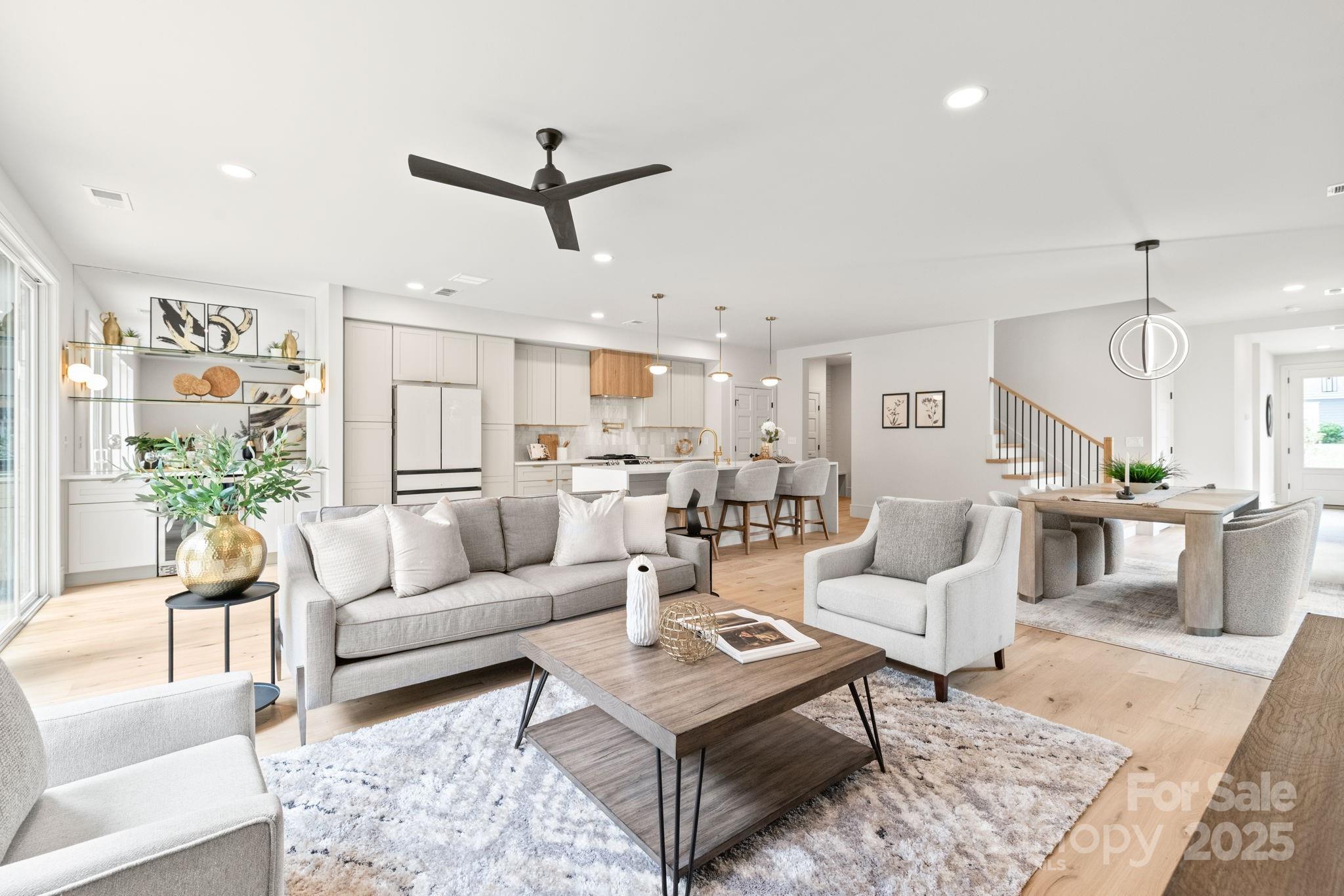 2729 Cowles Road Property Photo 11