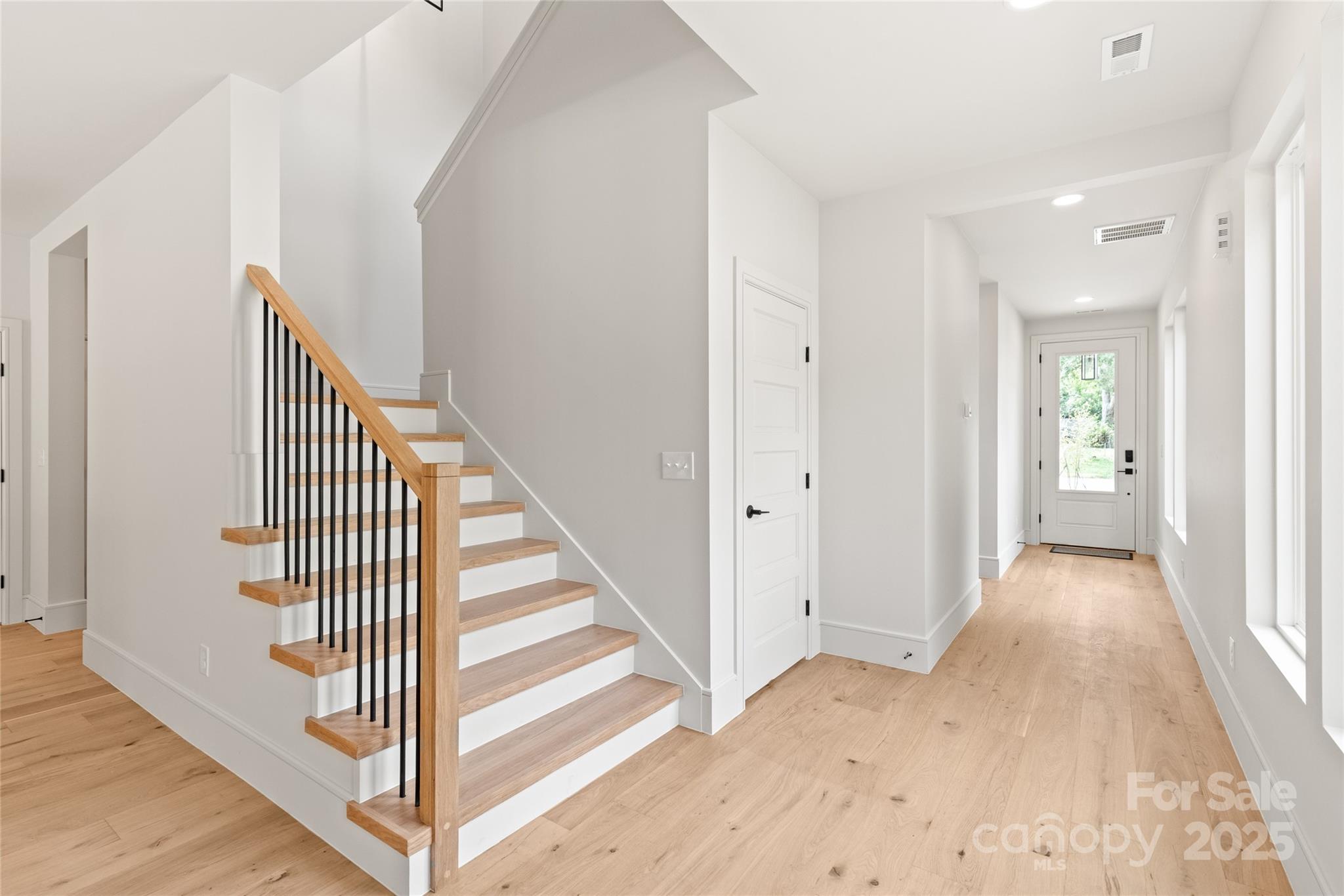 2729 Cowles Road Property Photo 18