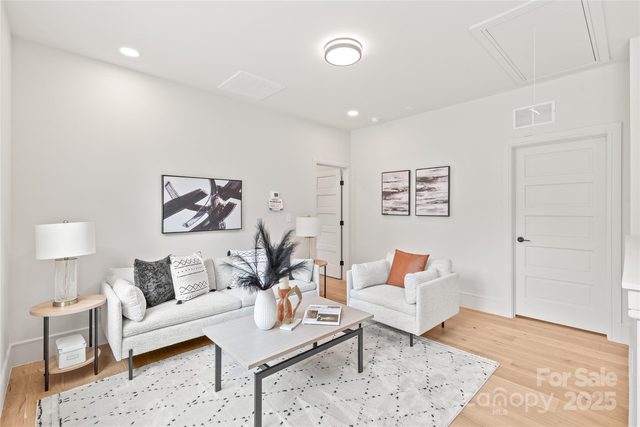 2729 Cowles Road Property Photo 20