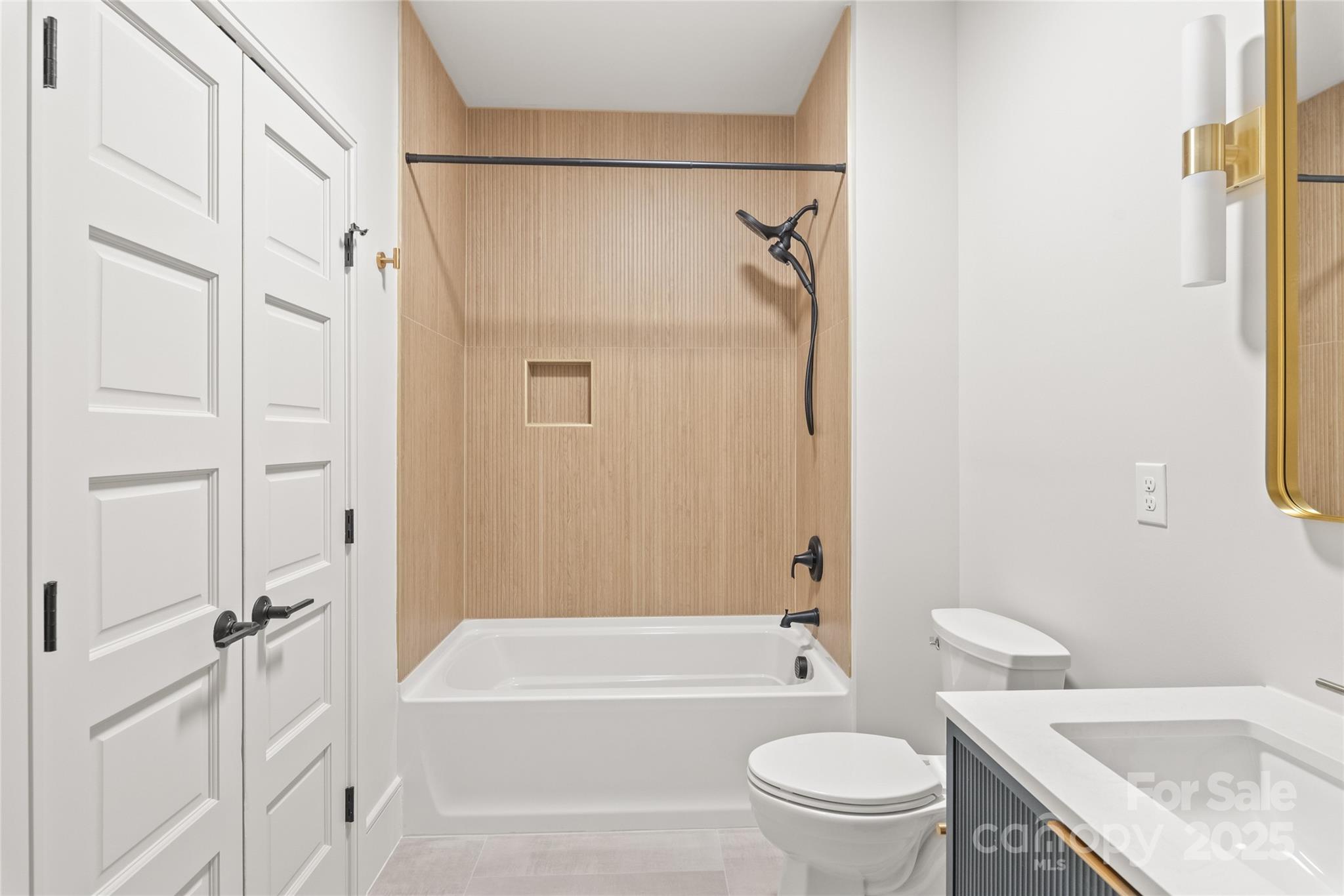 2729 Cowles Road Property Photo 32