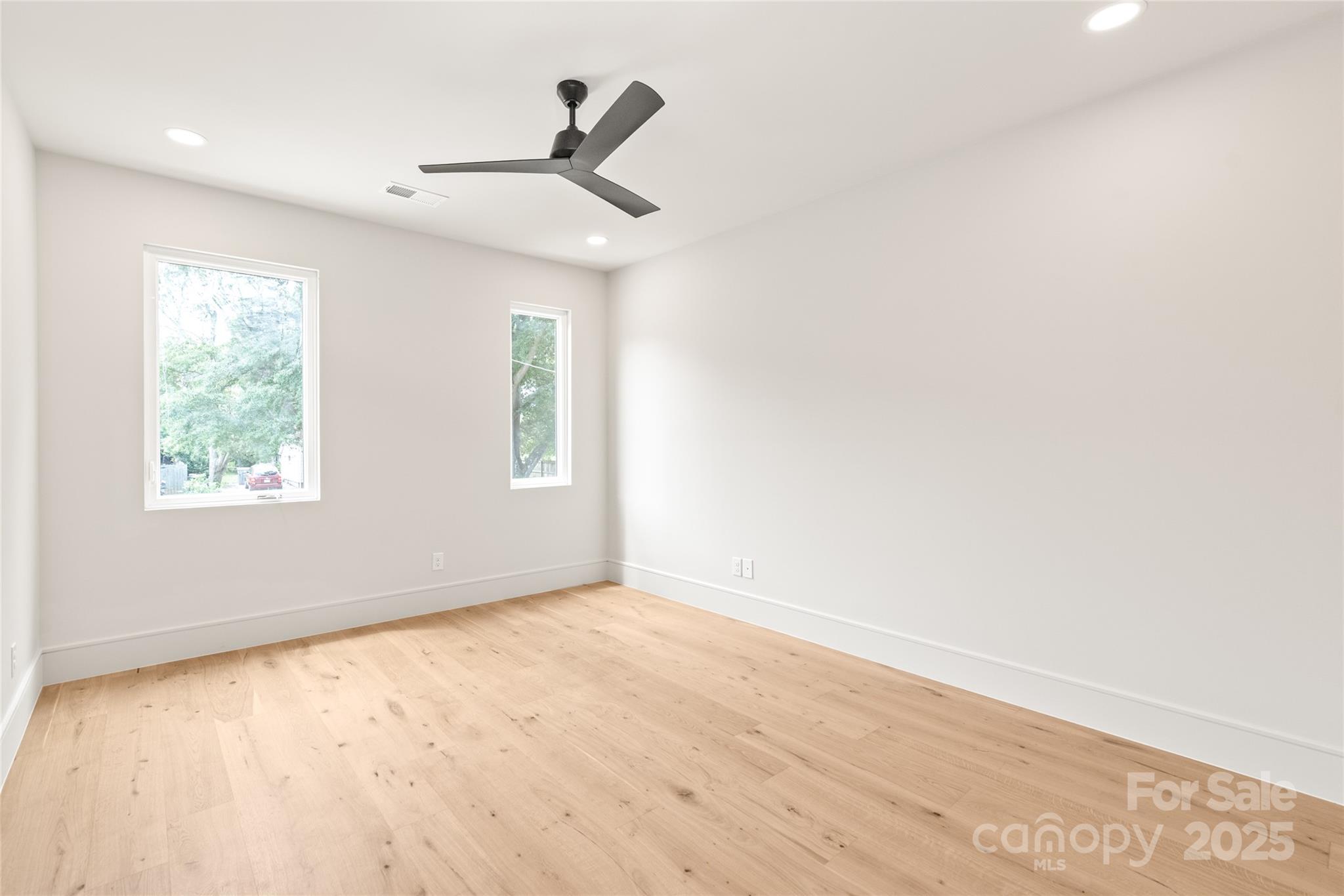 2729 Cowles Road Property Photo 33