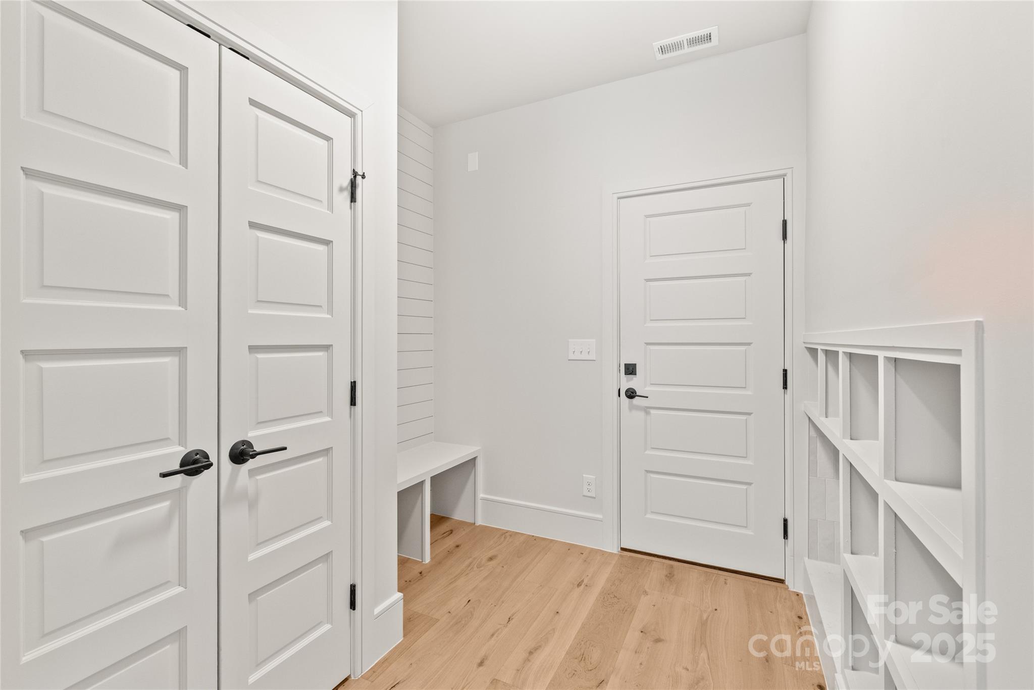 2729 Cowles Road Property Photo 38