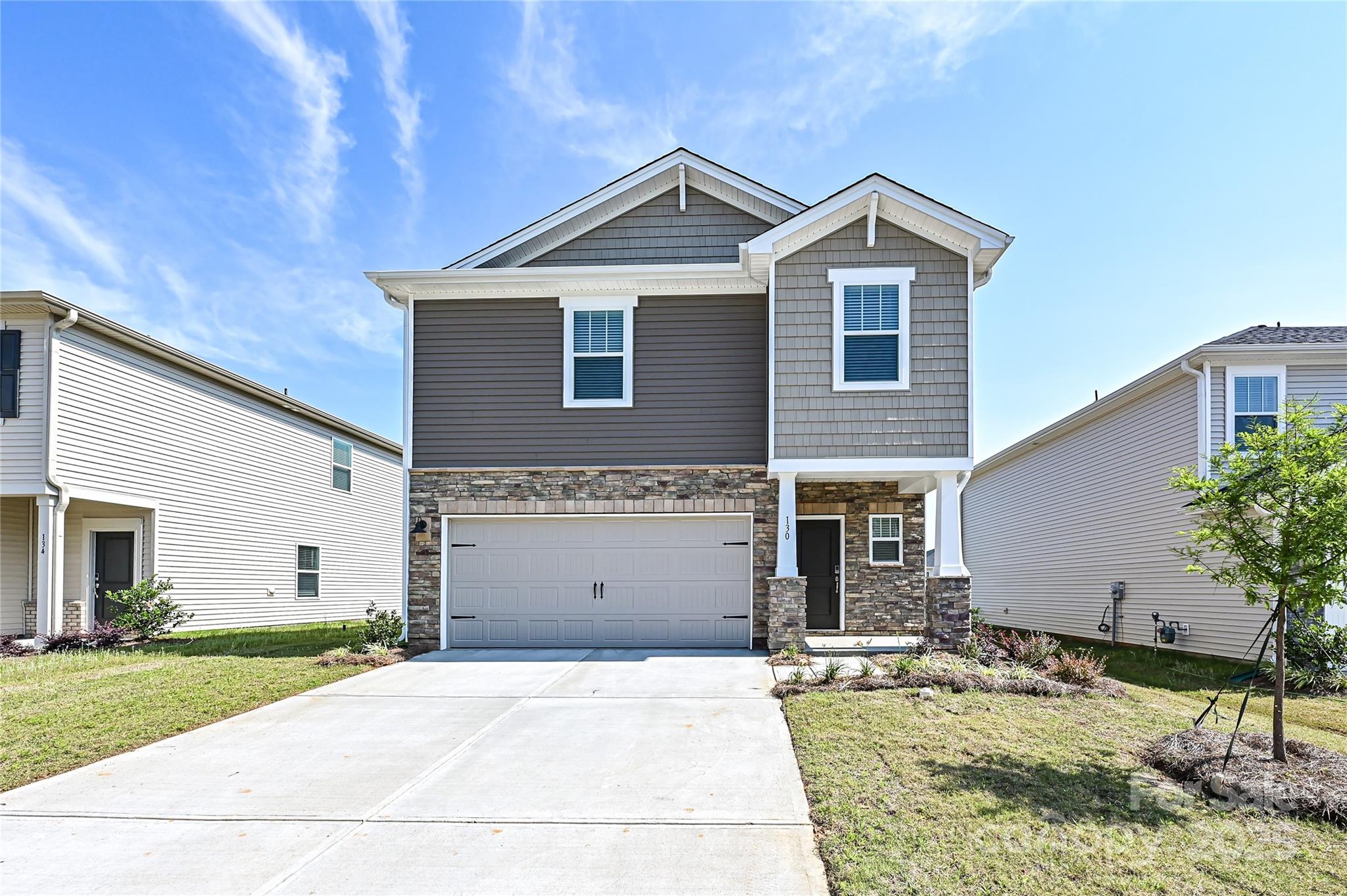 219 Alden Court Property Photo 1