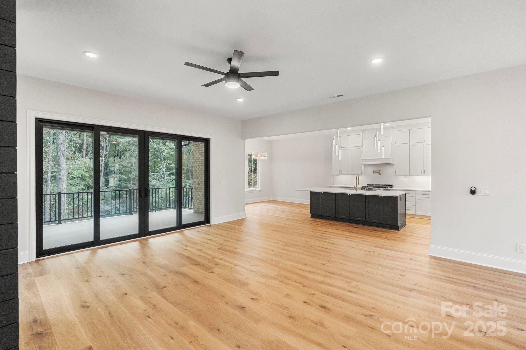 3204 Chancellor Lane Property Photo 6