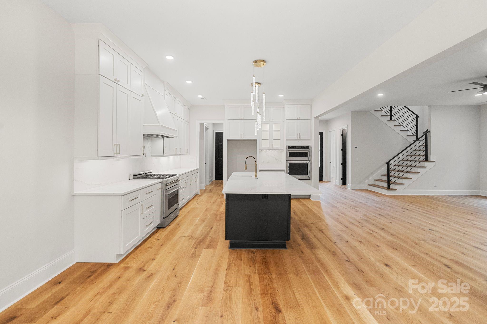 3204 Chancellor Lane Property Photo 8