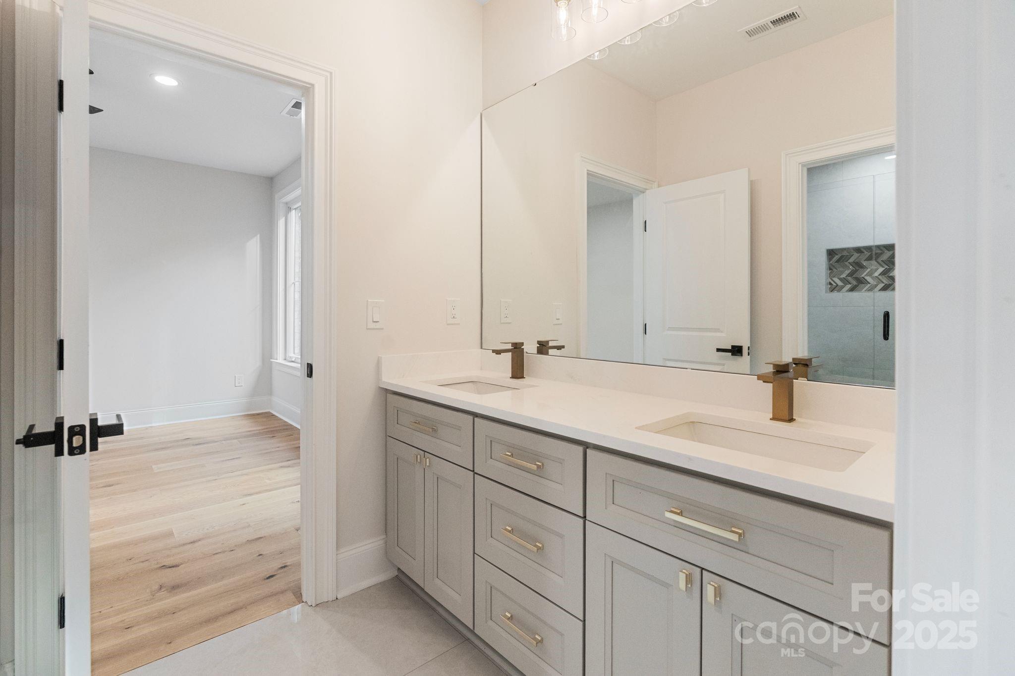 3204 Chancellor Lane Property Photo 29