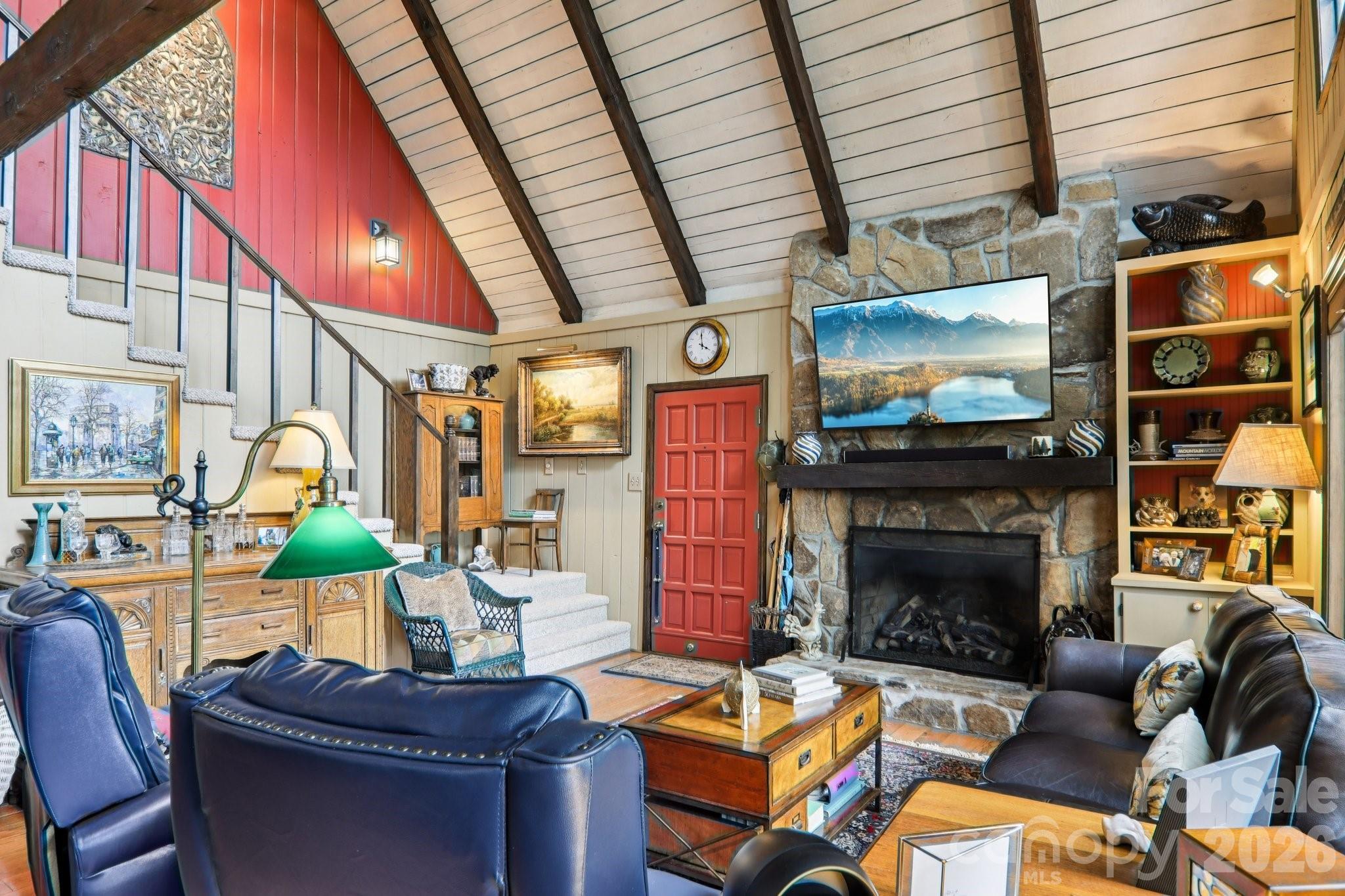 19 High Terrain Drive Property Photo 8