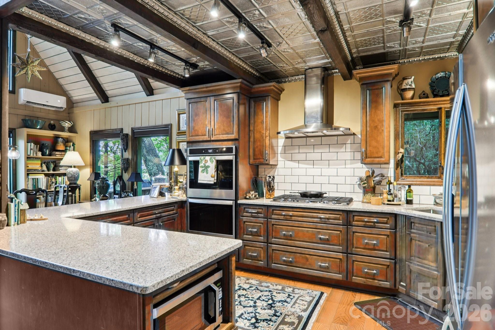 19 High Terrain Drive Property Photo 15
