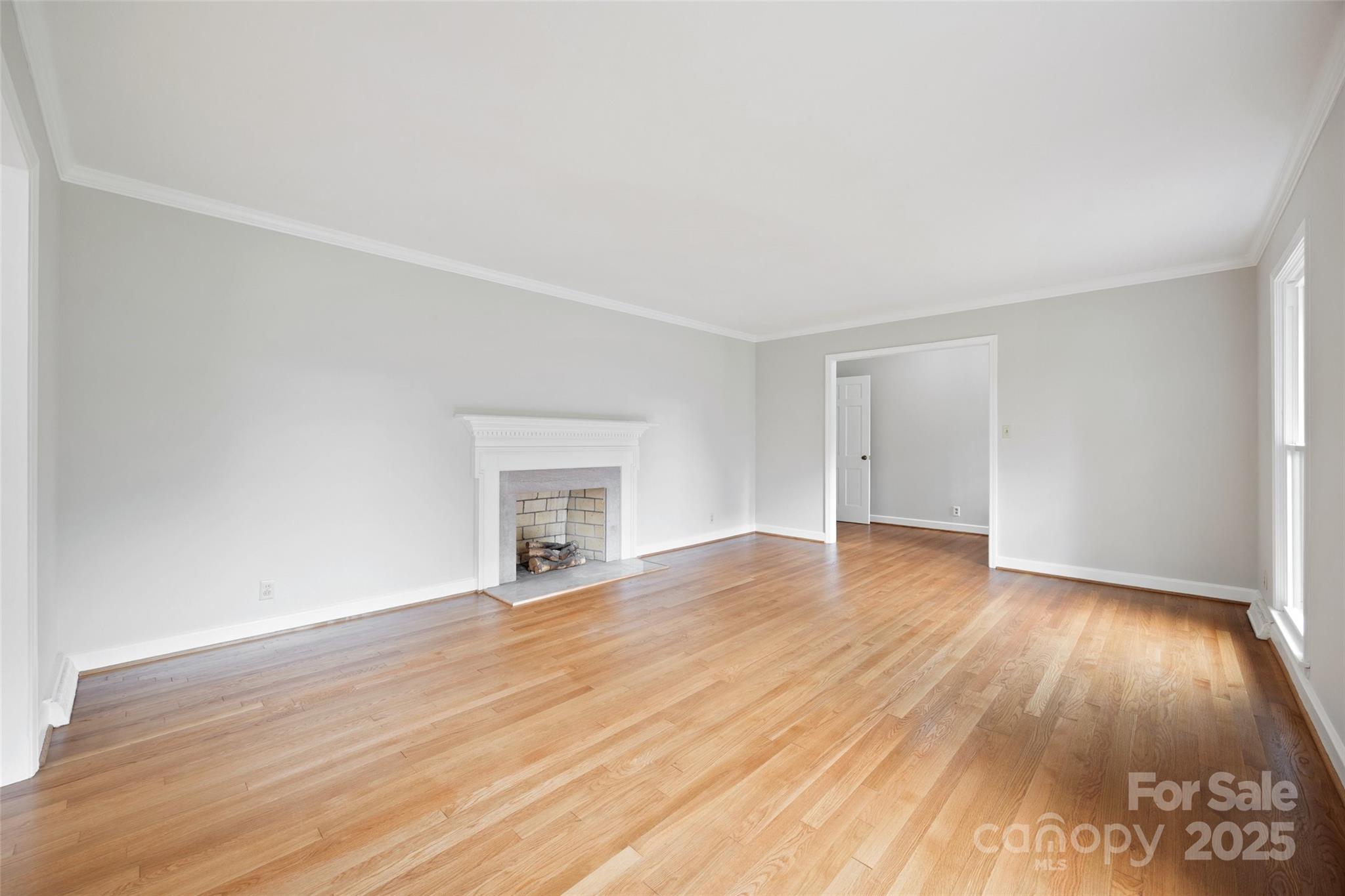 1167 India Hook Road Property Photo 5