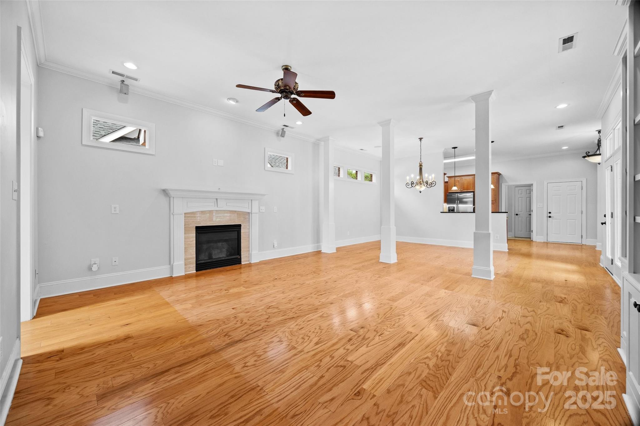 962 Blakeley Walk Property Photo 6