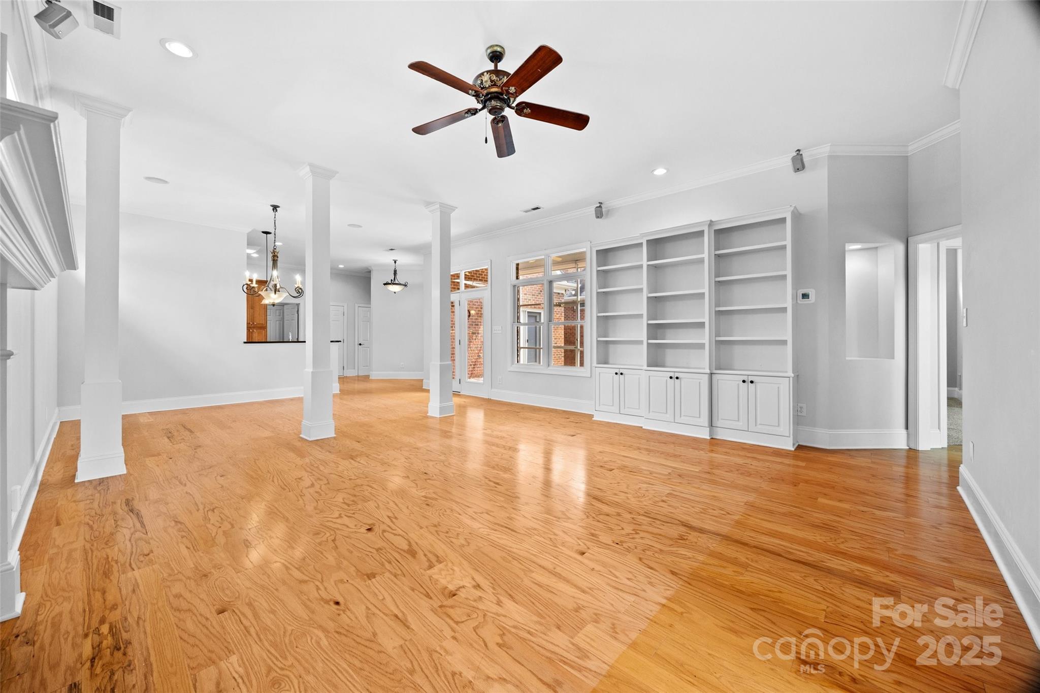 962 Blakeley Walk Property Photo 7