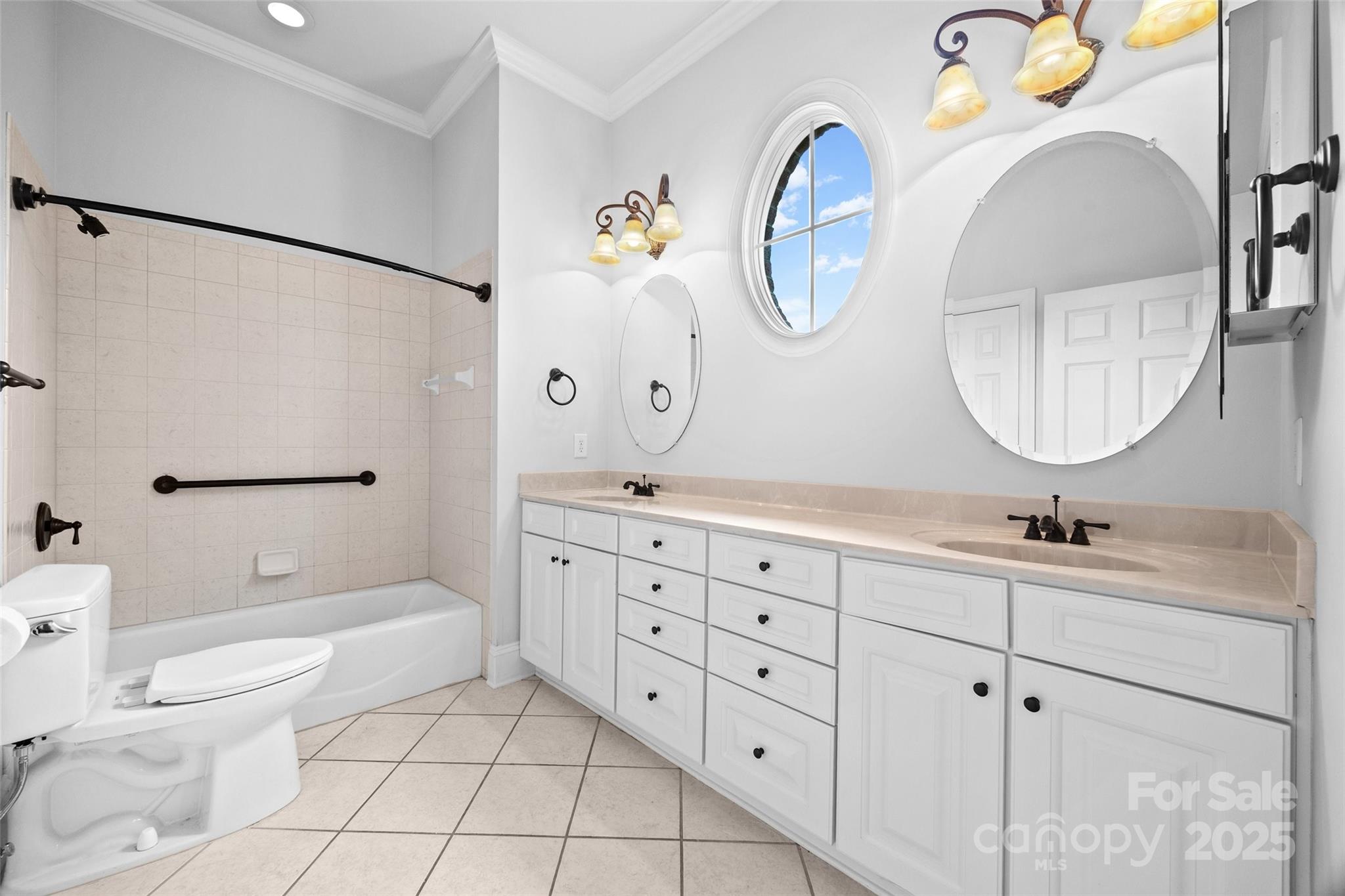 962 Blakeley Walk Property Photo 23