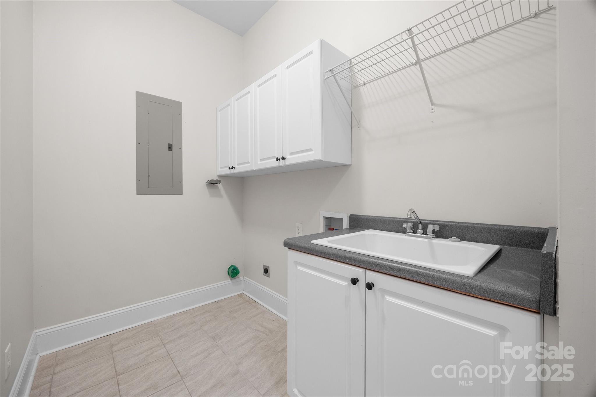 962 Blakeley Walk Property Photo 31