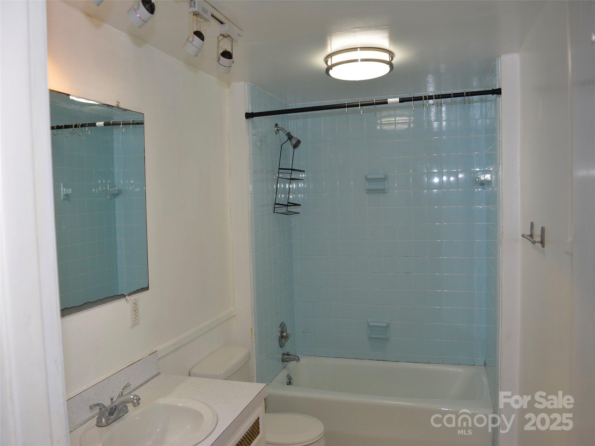 44 & 54 Legacy Lane Property Photo 31