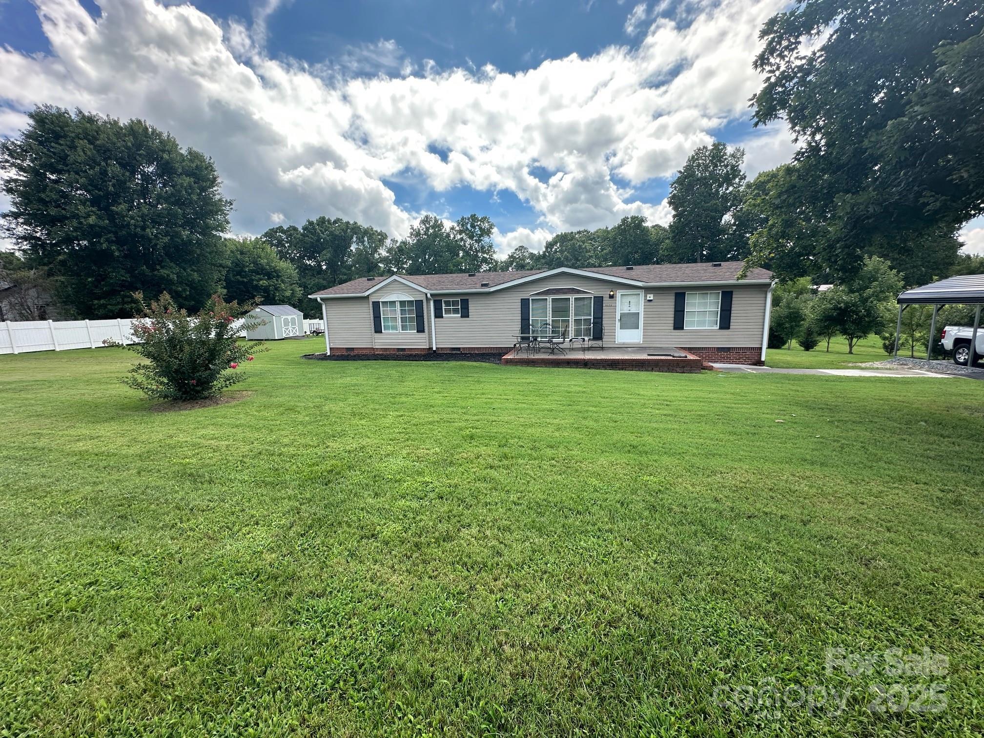 5173 N Highway 601 Highway Property Photo 1