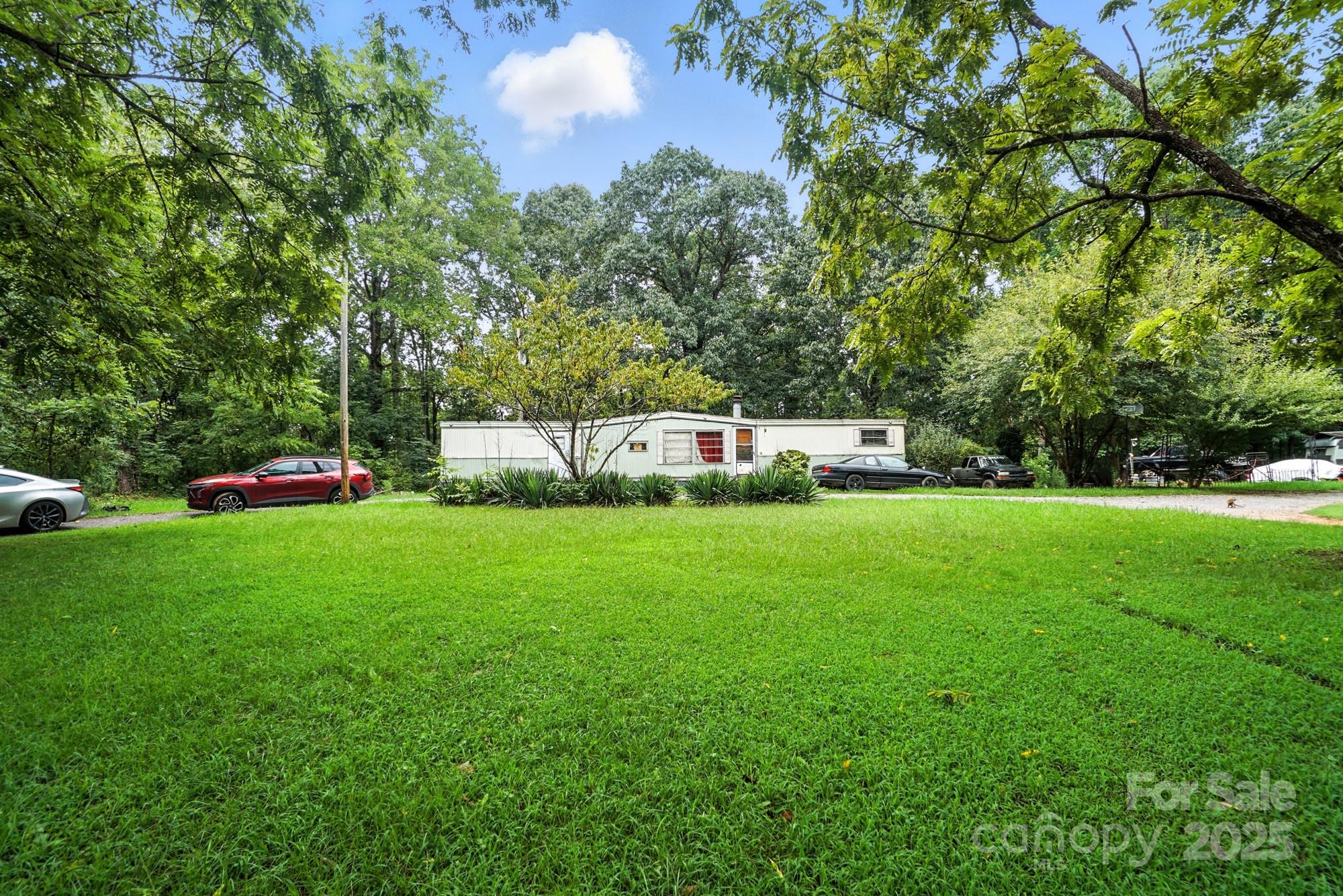 450 Dixon School Road Property Photo 10