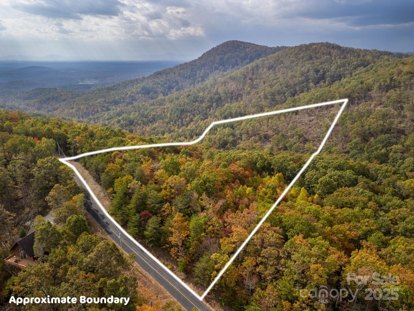 30 Mountain Lookout Drive Property Photo 15