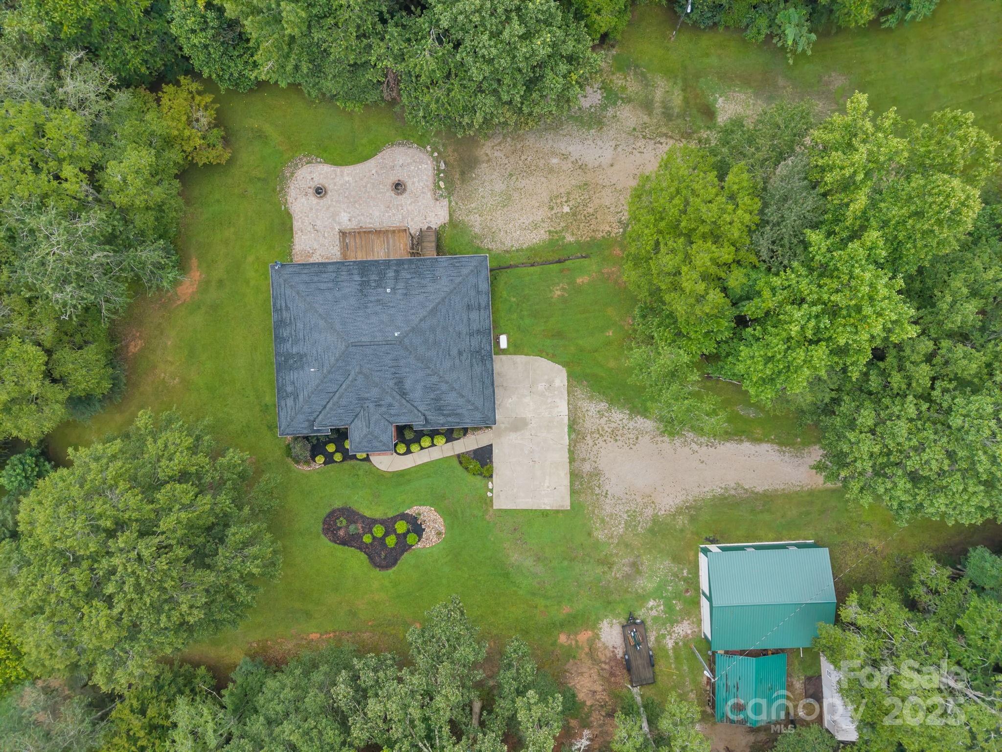 1567 Fayrene Road Property Photo 5