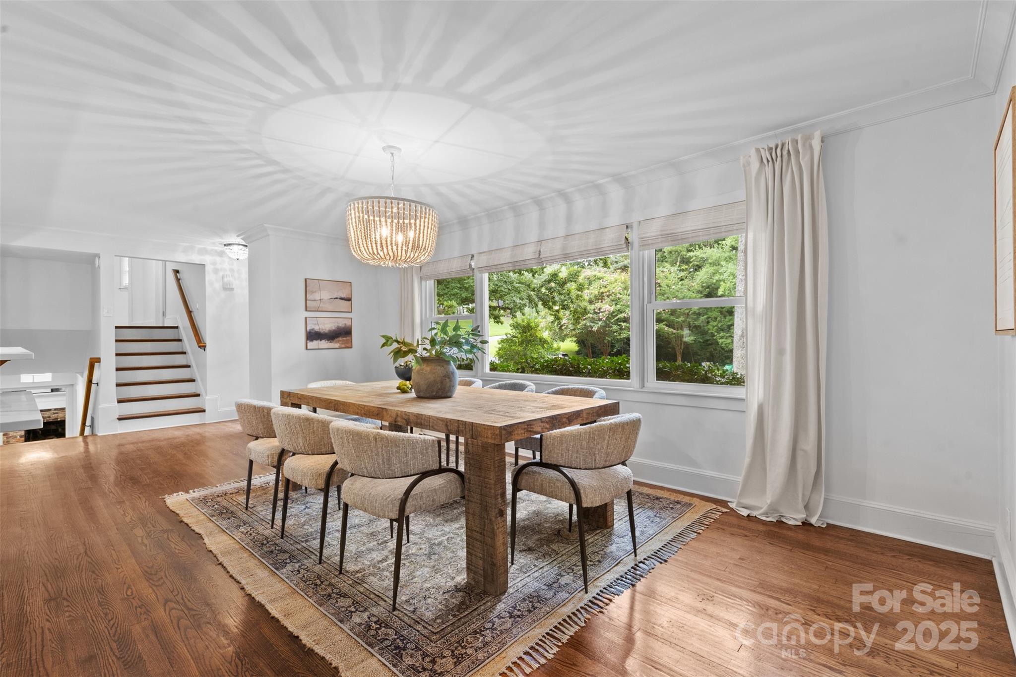 5611 Robinhood Road Property Photo 10