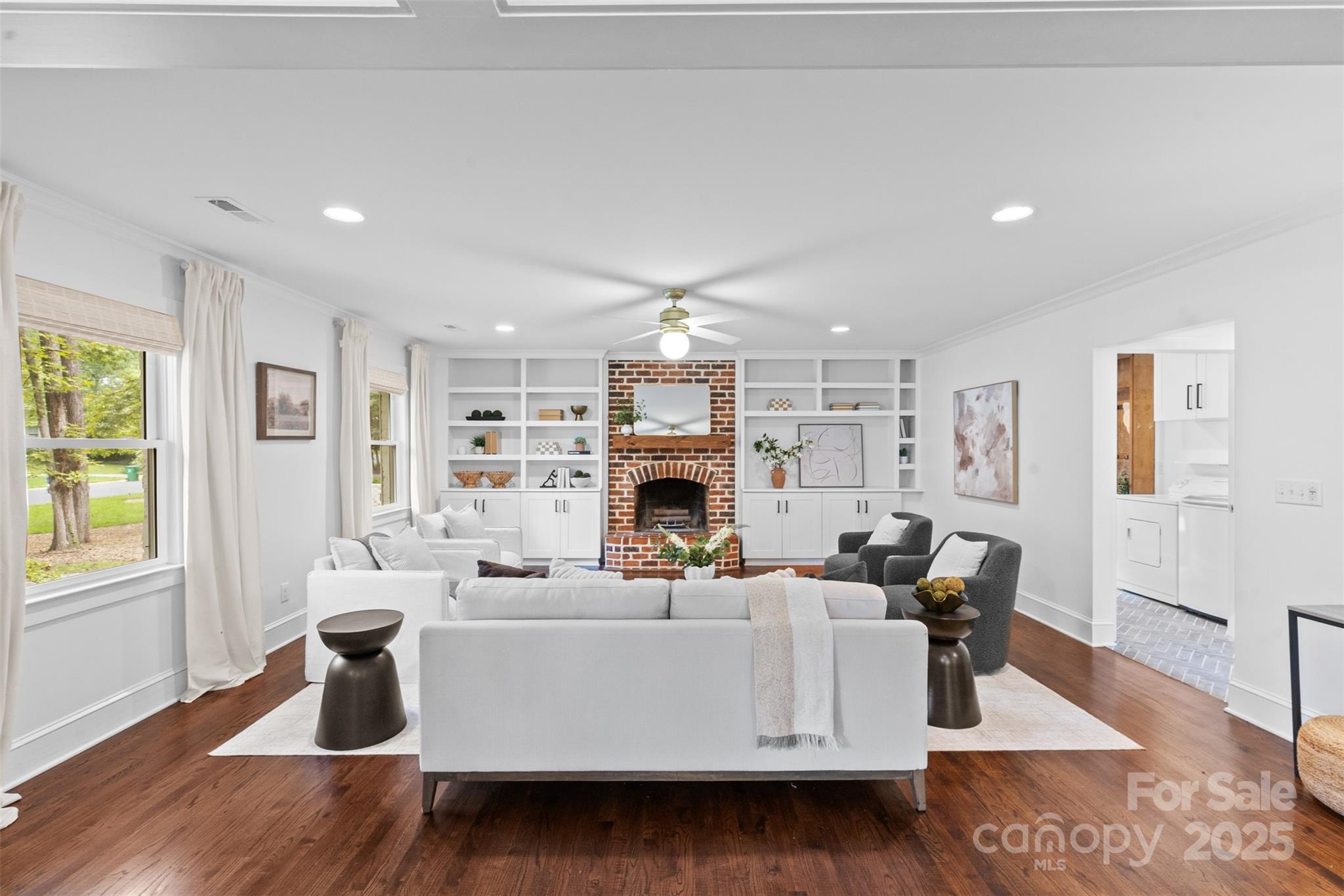 5611 Robinhood Road Property Photo 12