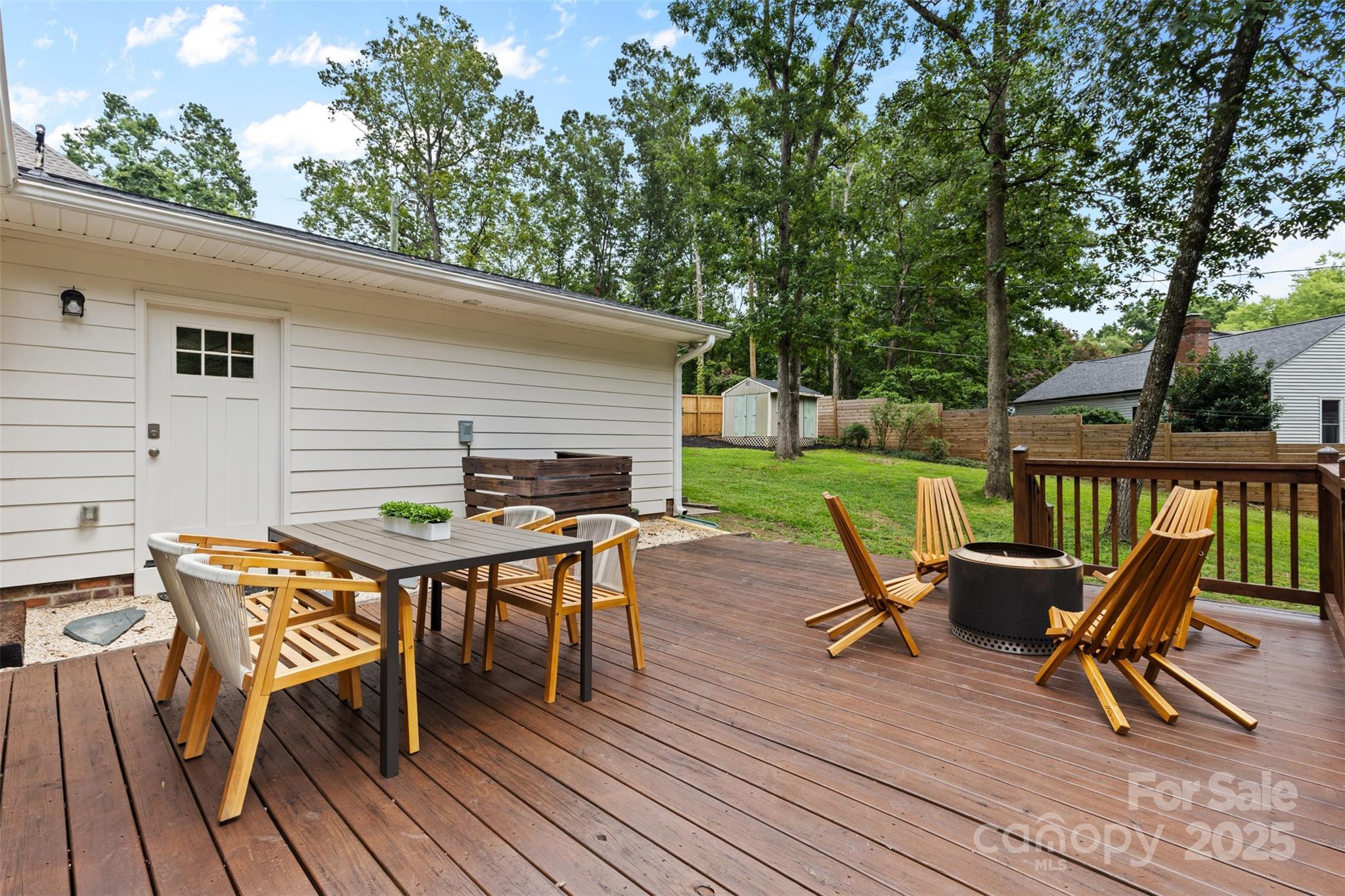 5611 Robinhood Road Property Photo 41