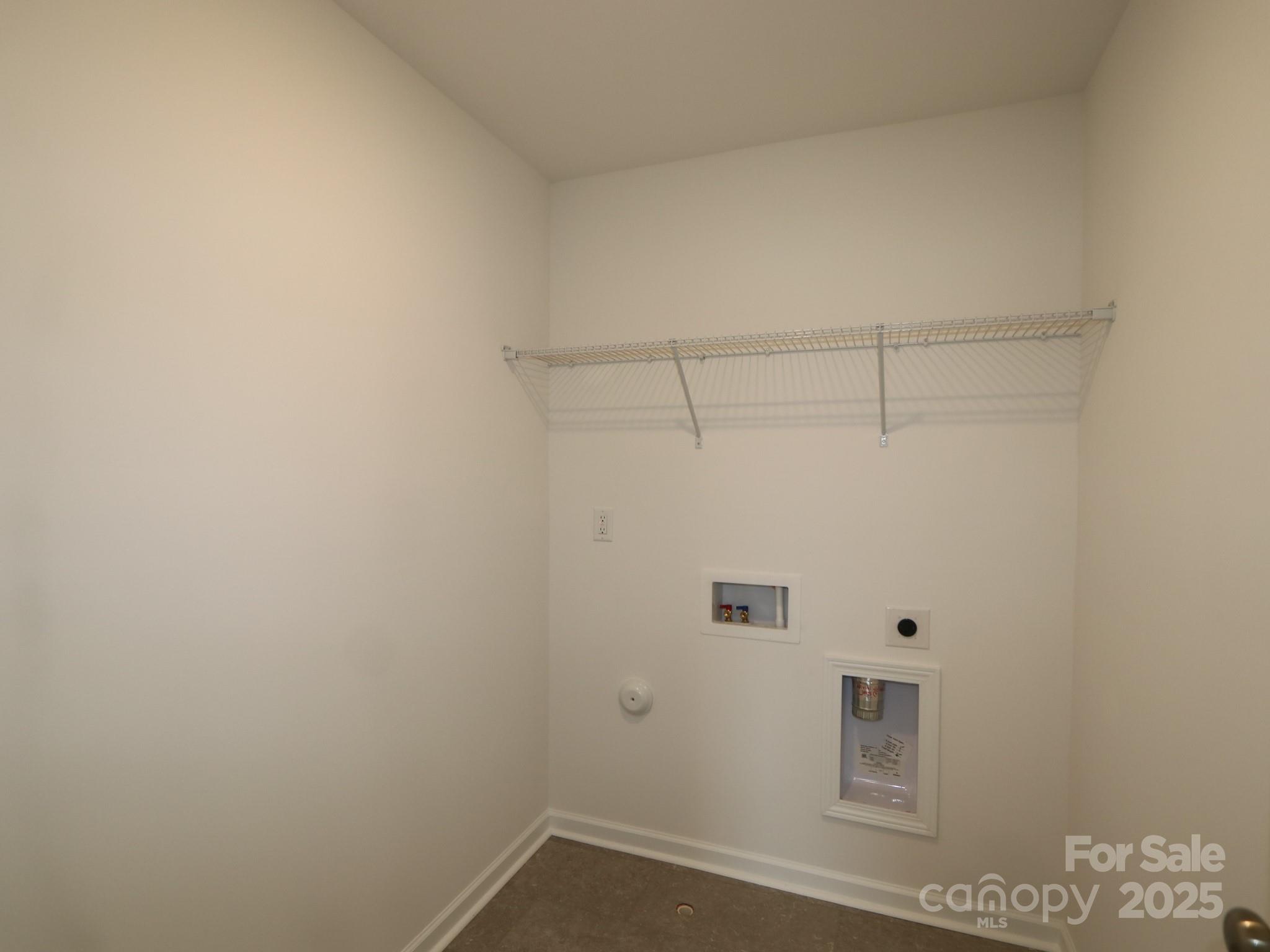 908 Barker Street Property Photo 11