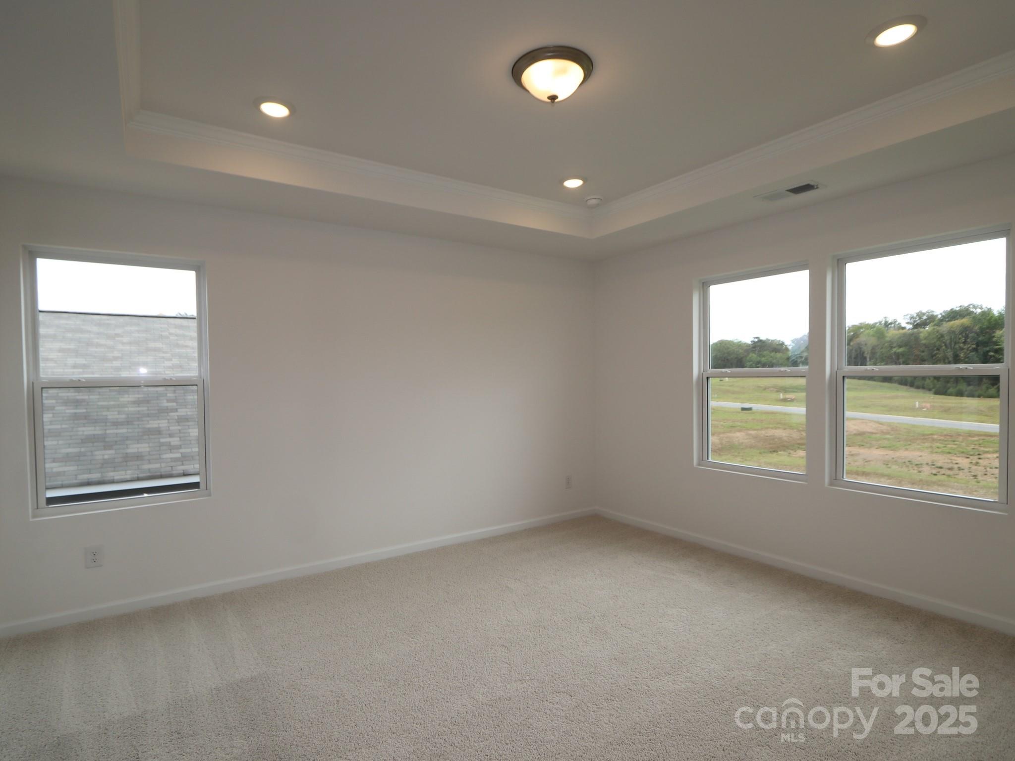 908 Barker Street Property Photo 13