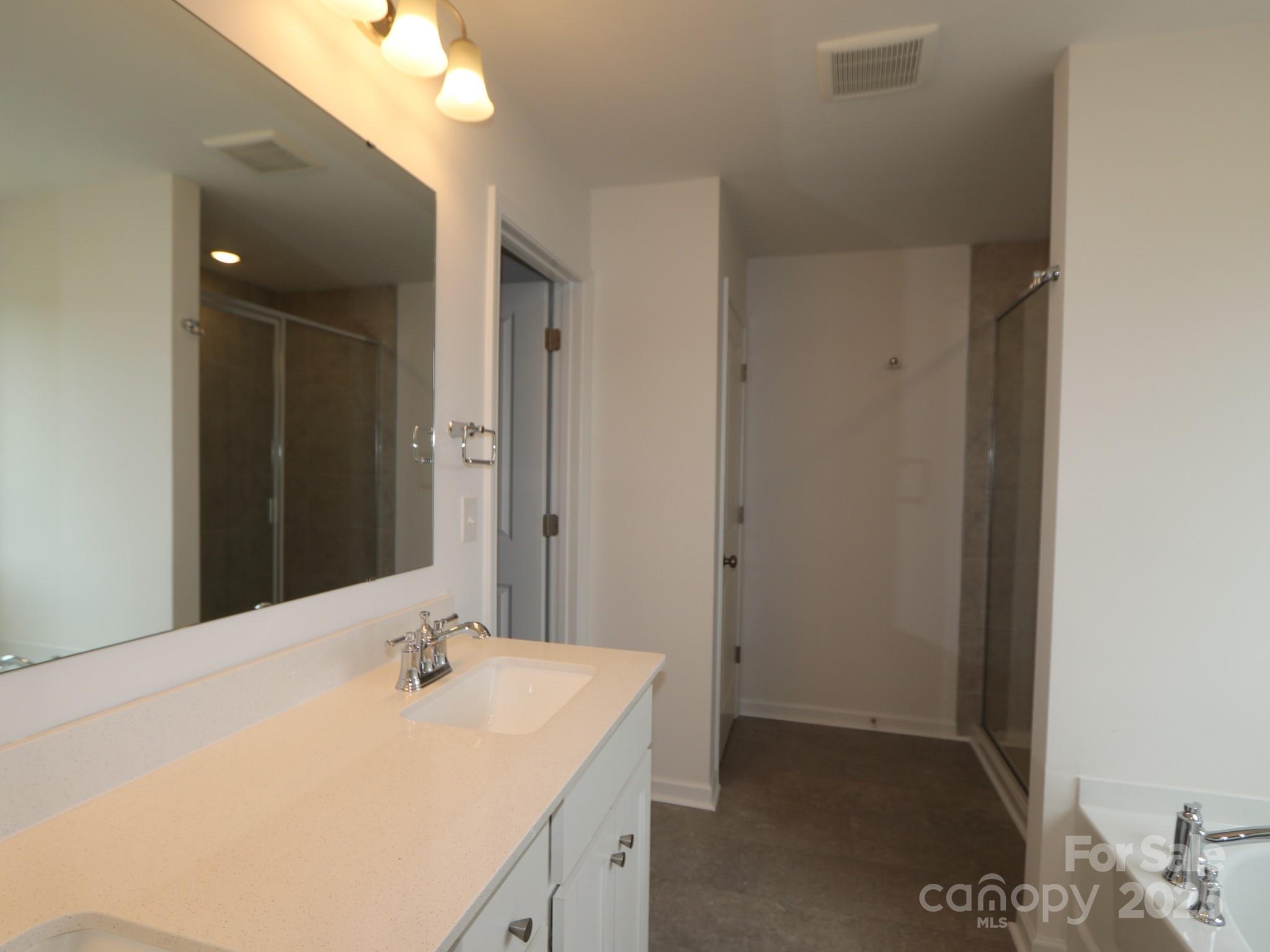 908 Barker Street Property Photo 16