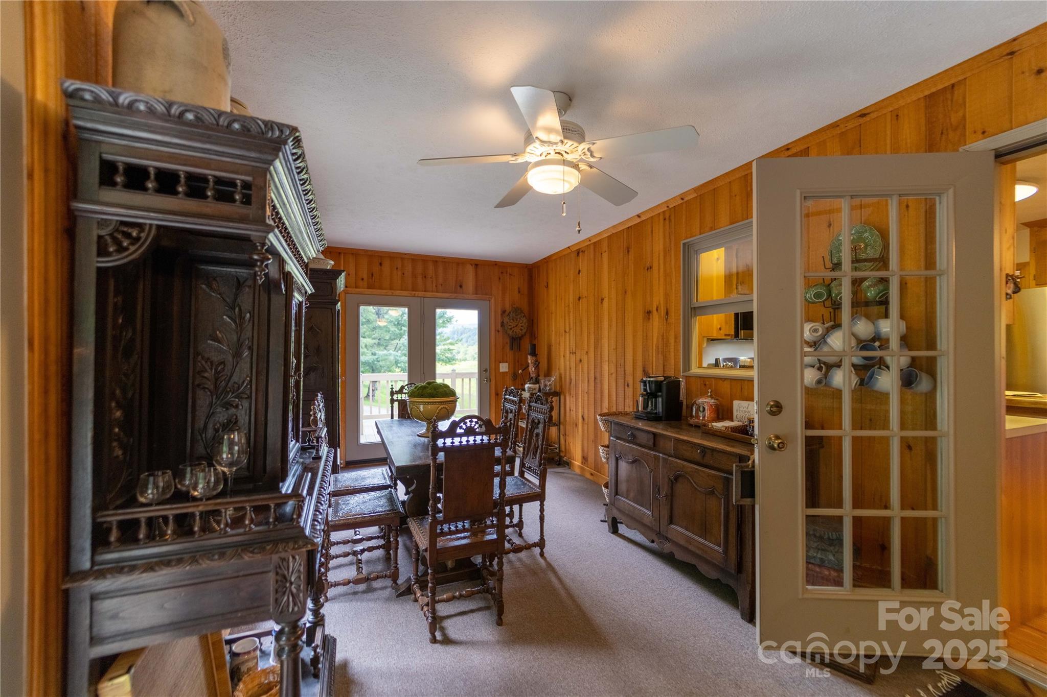 2161 River Bend Road Property Photo 13