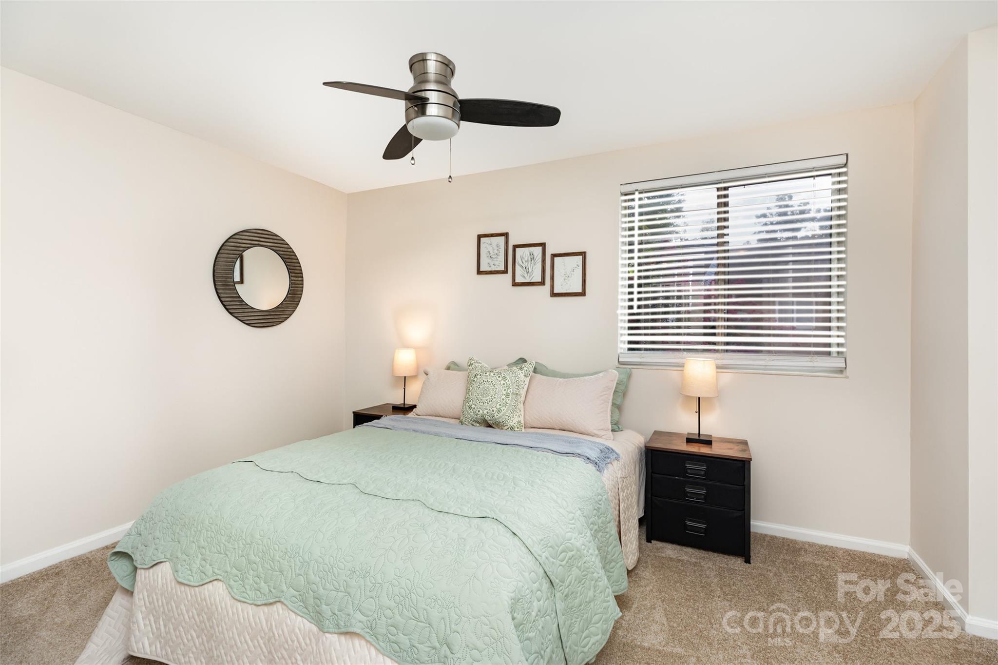 7324 Pebblestone Drive E Property Photo 12