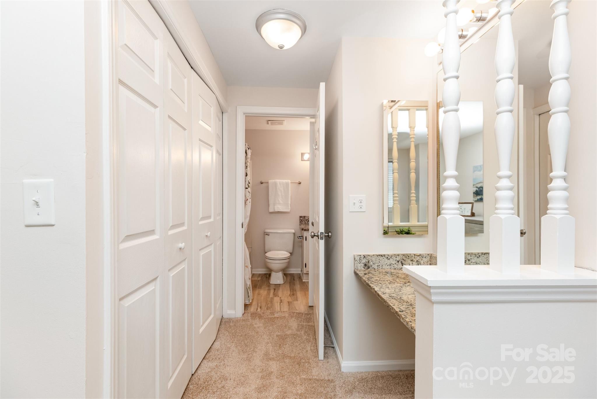 7324 Pebblestone Drive E Property Photo 14