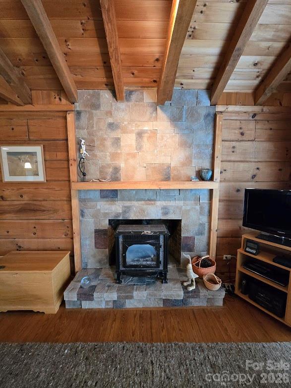 979 Wagon Road 6-8 Property Photo 14
