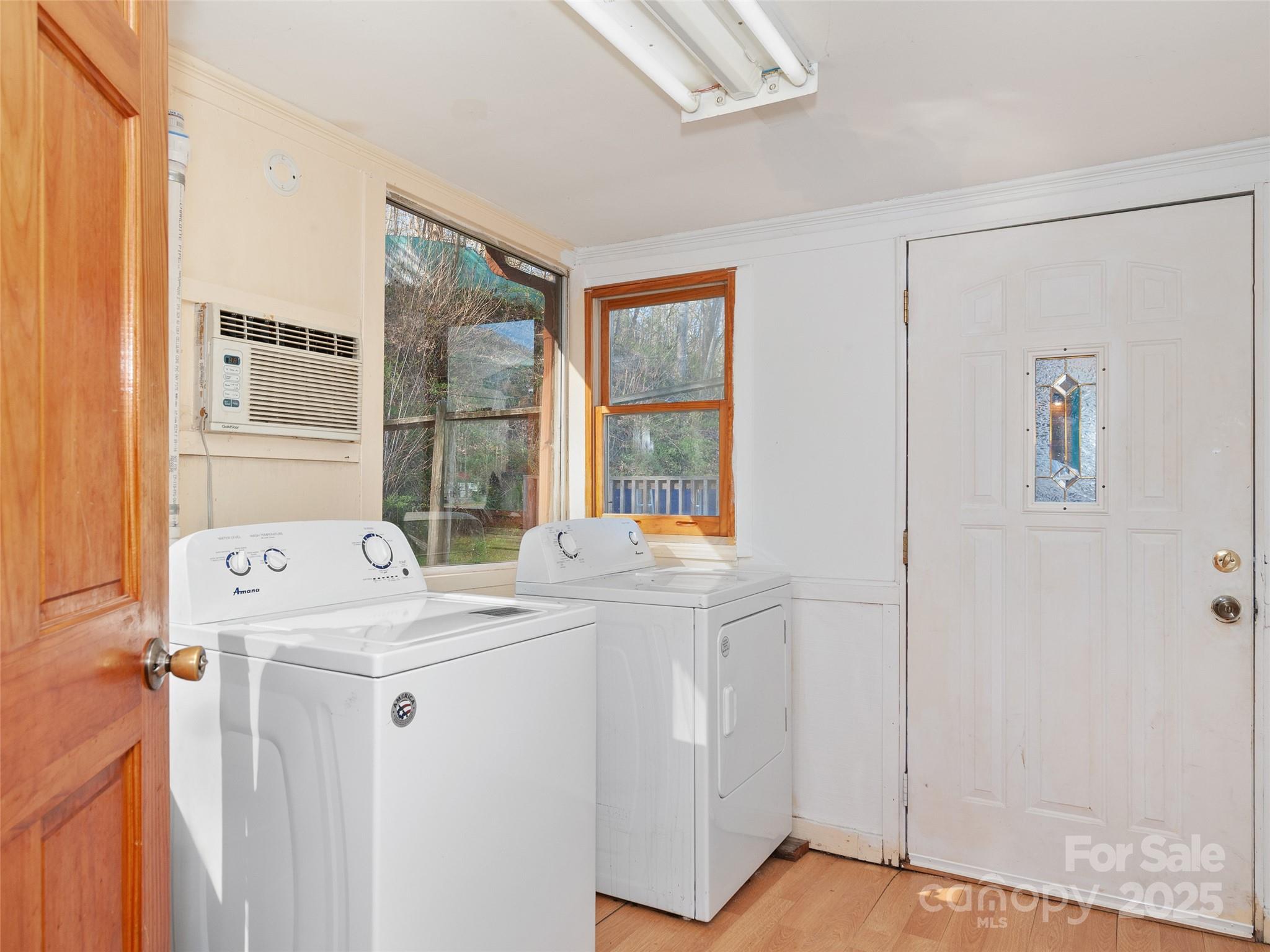 1361 & 1369 Soco Road Property Photo 7